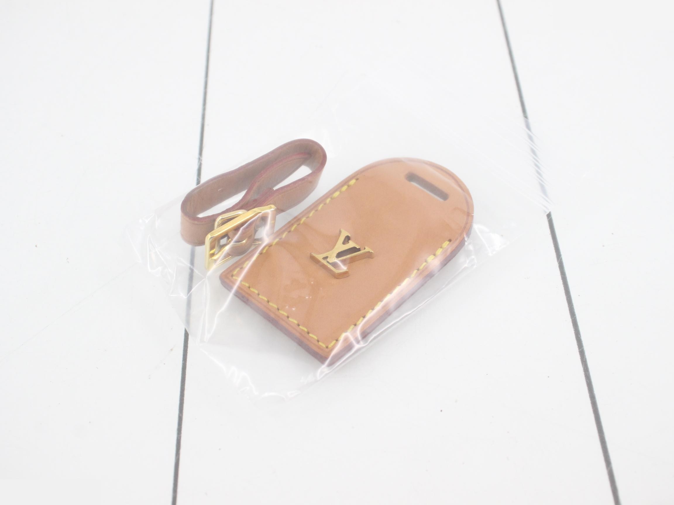 Mini Boite Chapeau Monogram Shoulder Bag — view 7