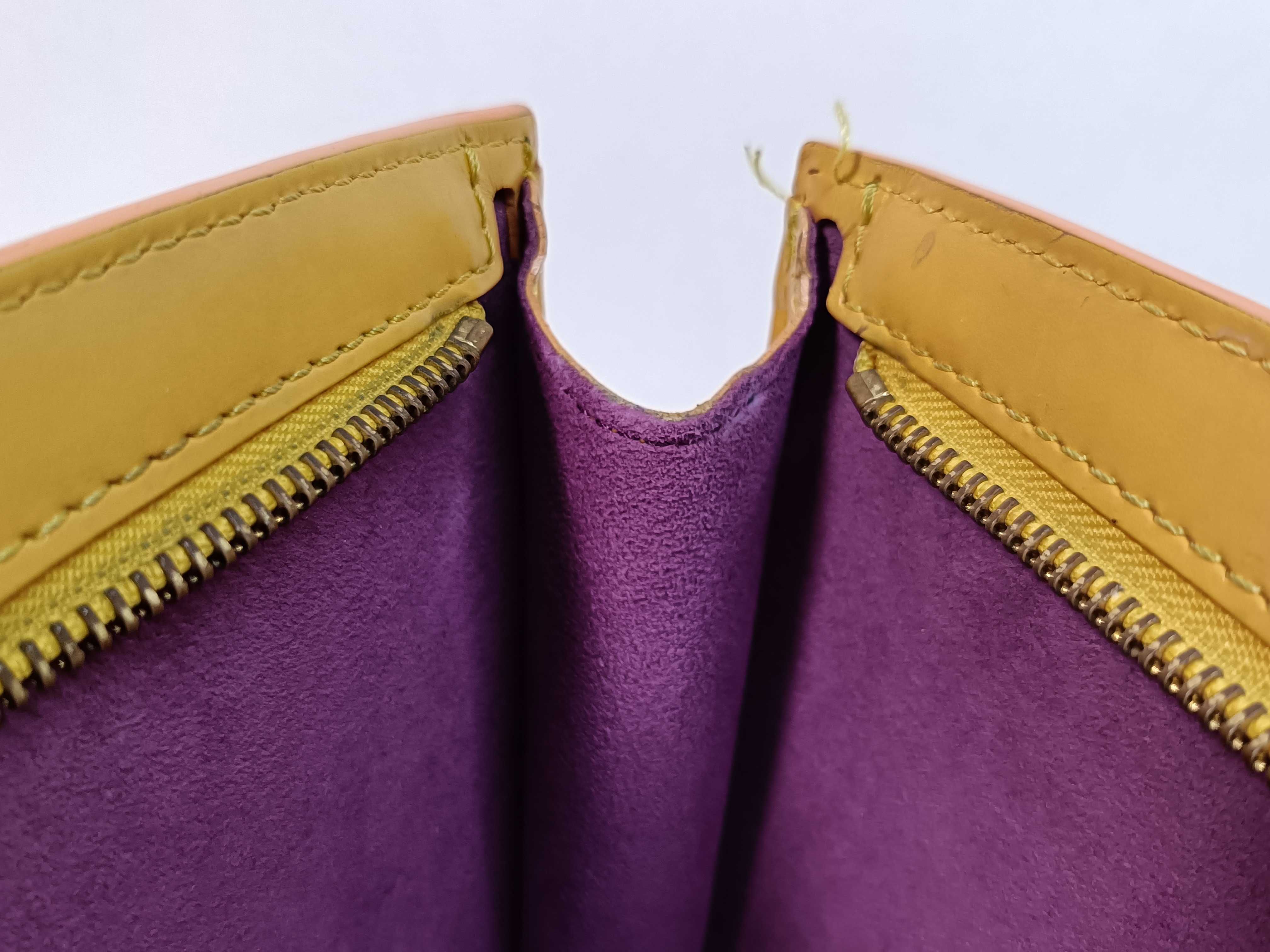 Epi Saint Jacques Handbag — view 11