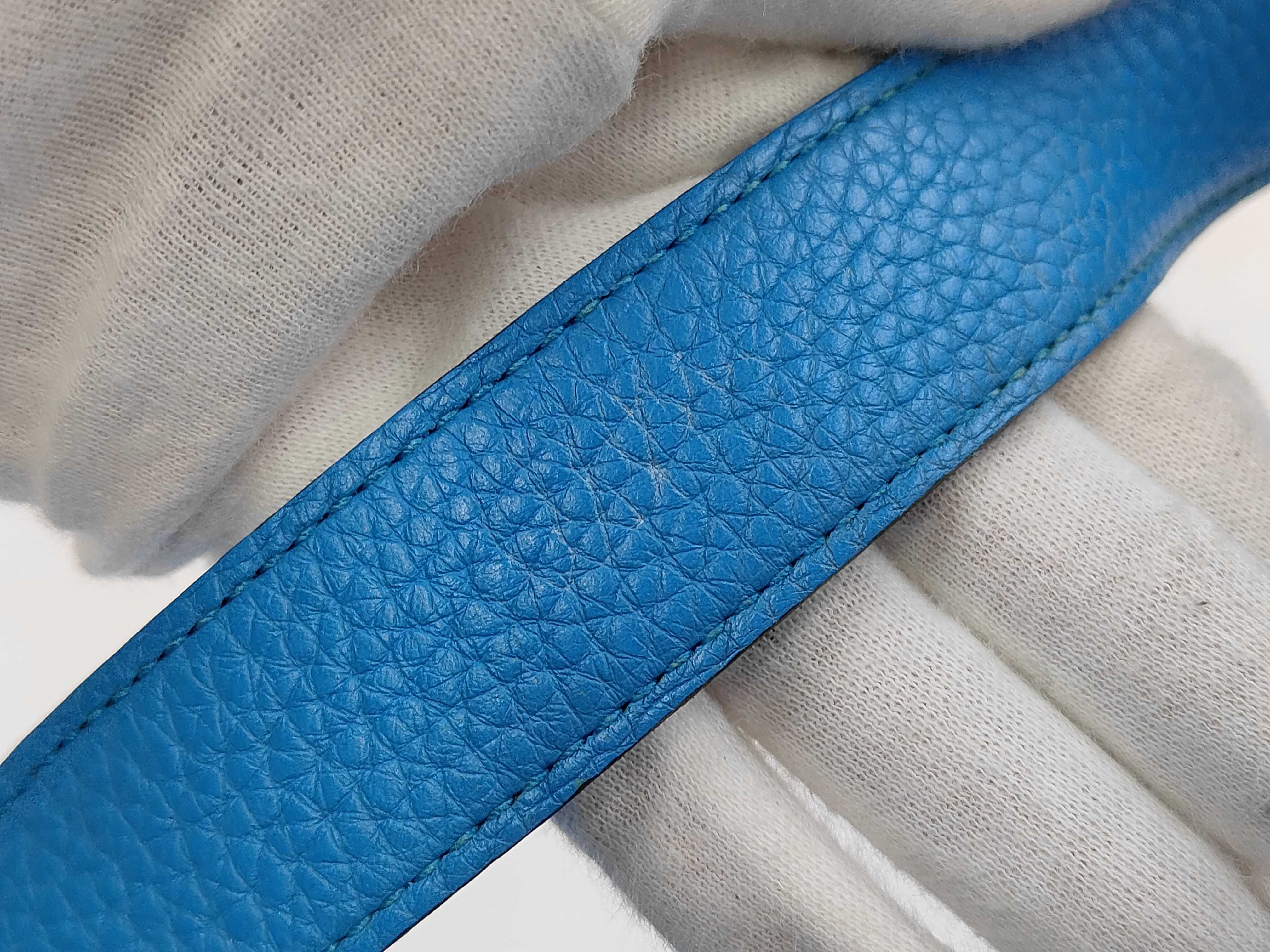 Picotin Lock MM, silver hardware, Taurillon Clemence leather, Blue Hydra, key and padlock included, A stamp/2017 production?, handbag — view 13