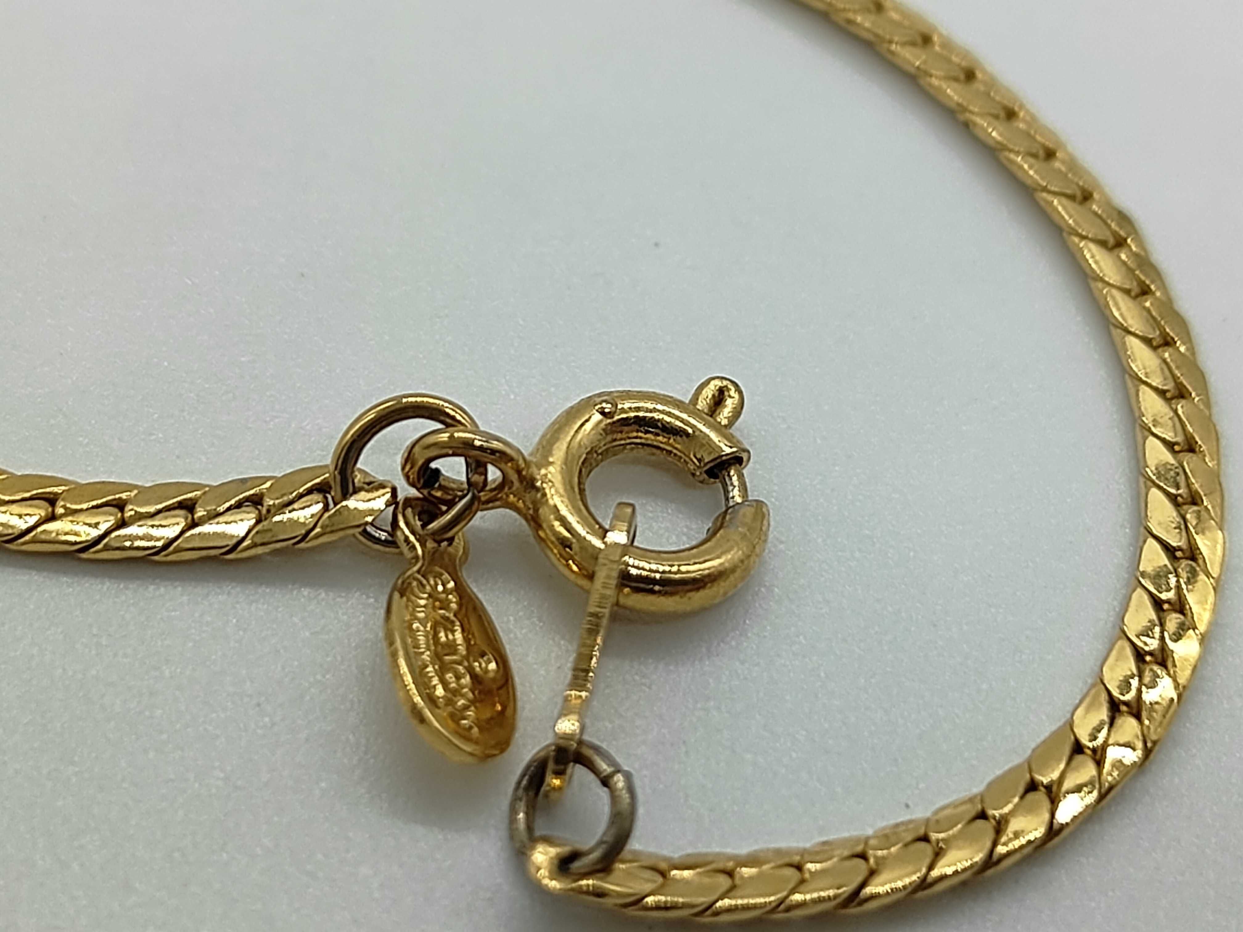 G-logo rhinestone flat snake chain herringbone chain gold necklace — view 4