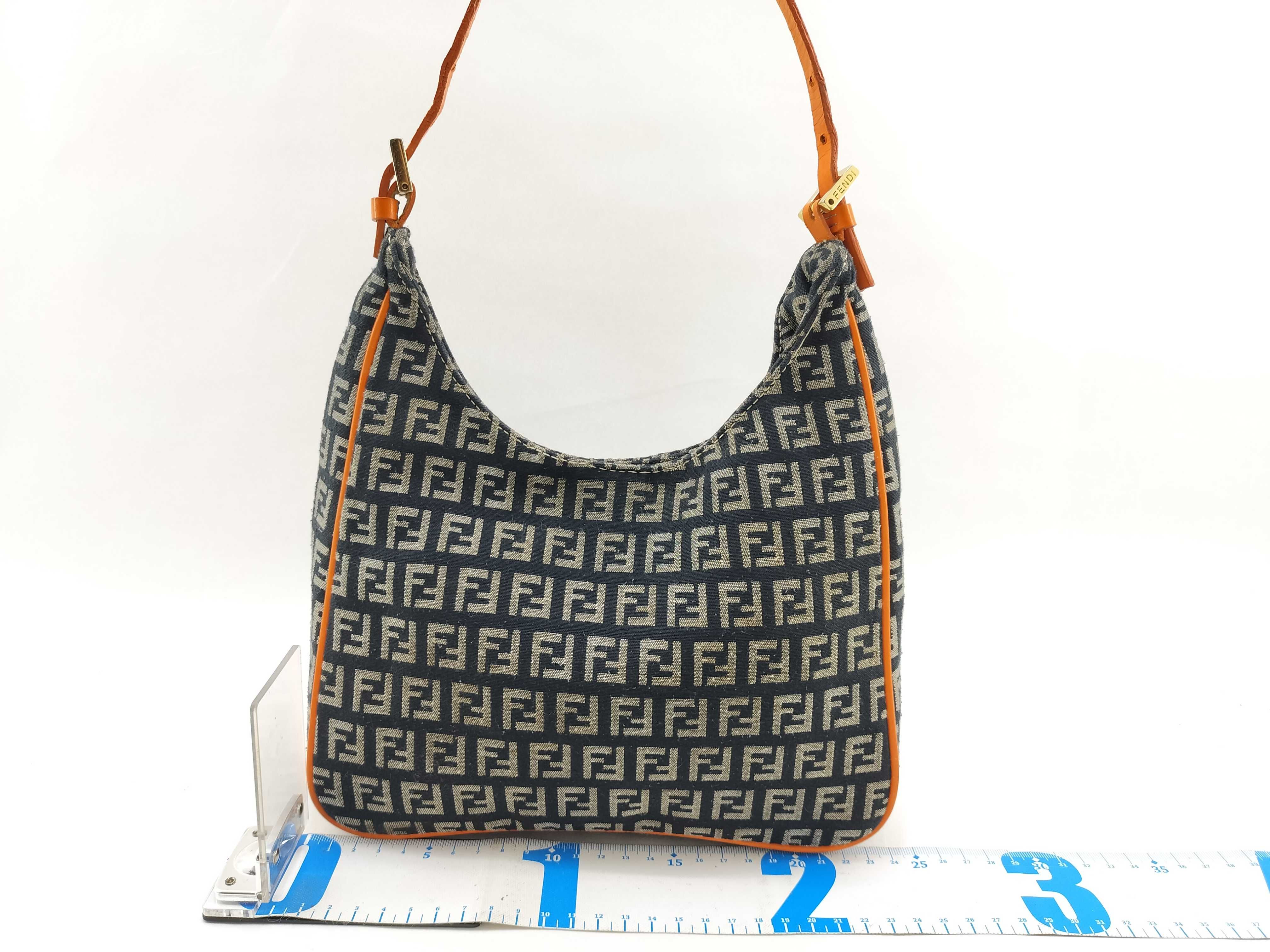 handbag, one-shoulder handbag — view 2