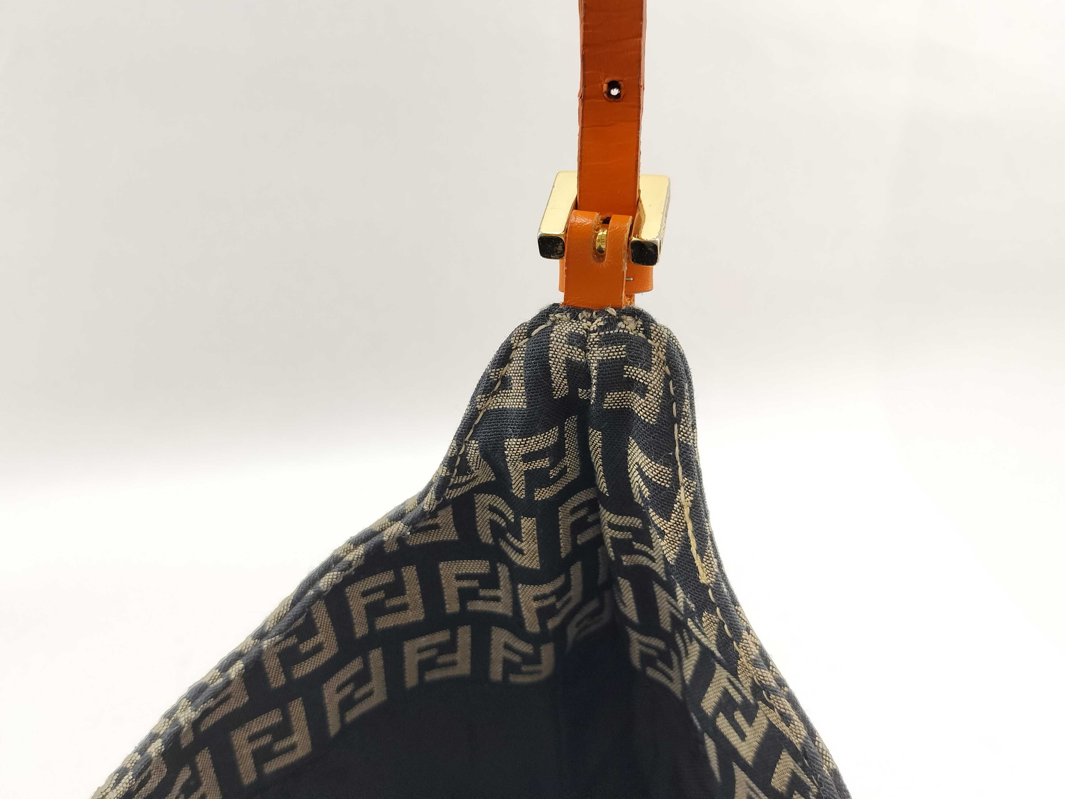 handbag, one-shoulder handbag — view 10