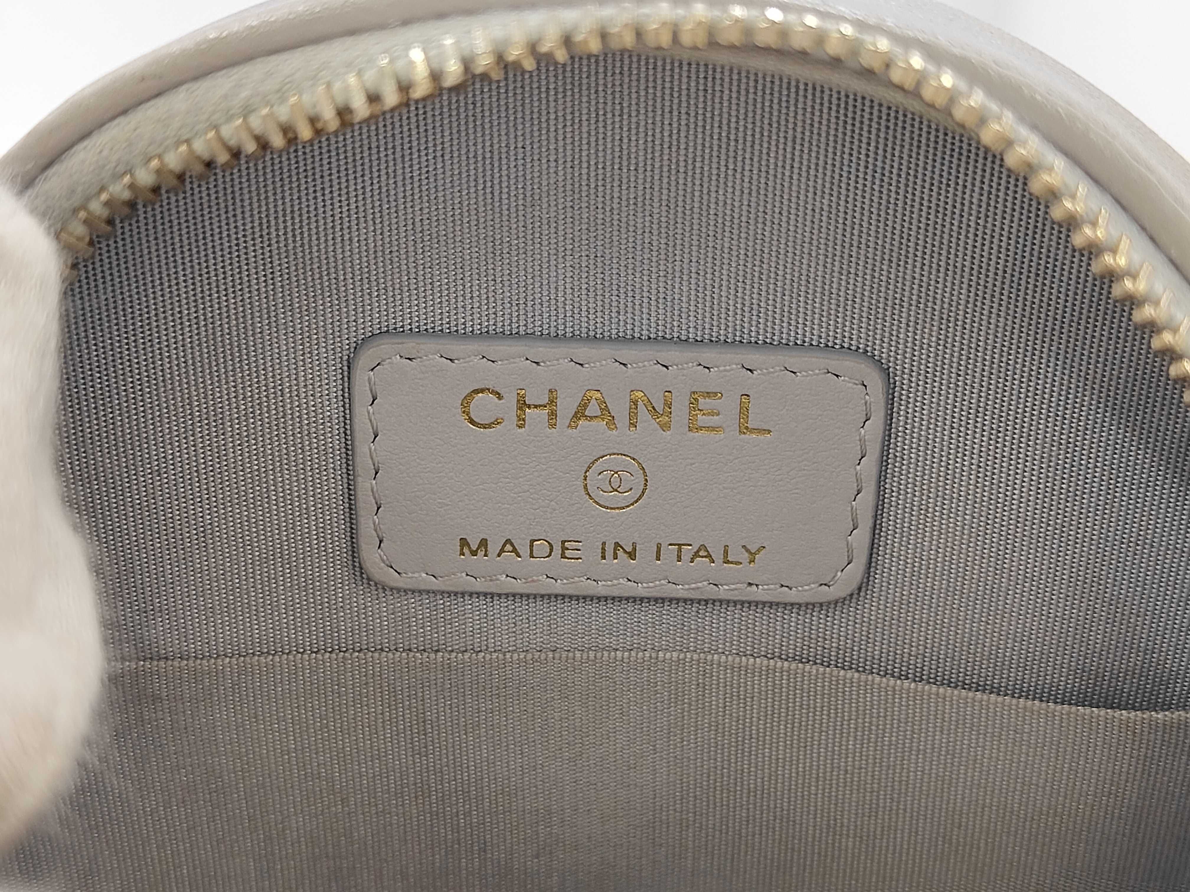 Chain Shoulder Bag — view 11