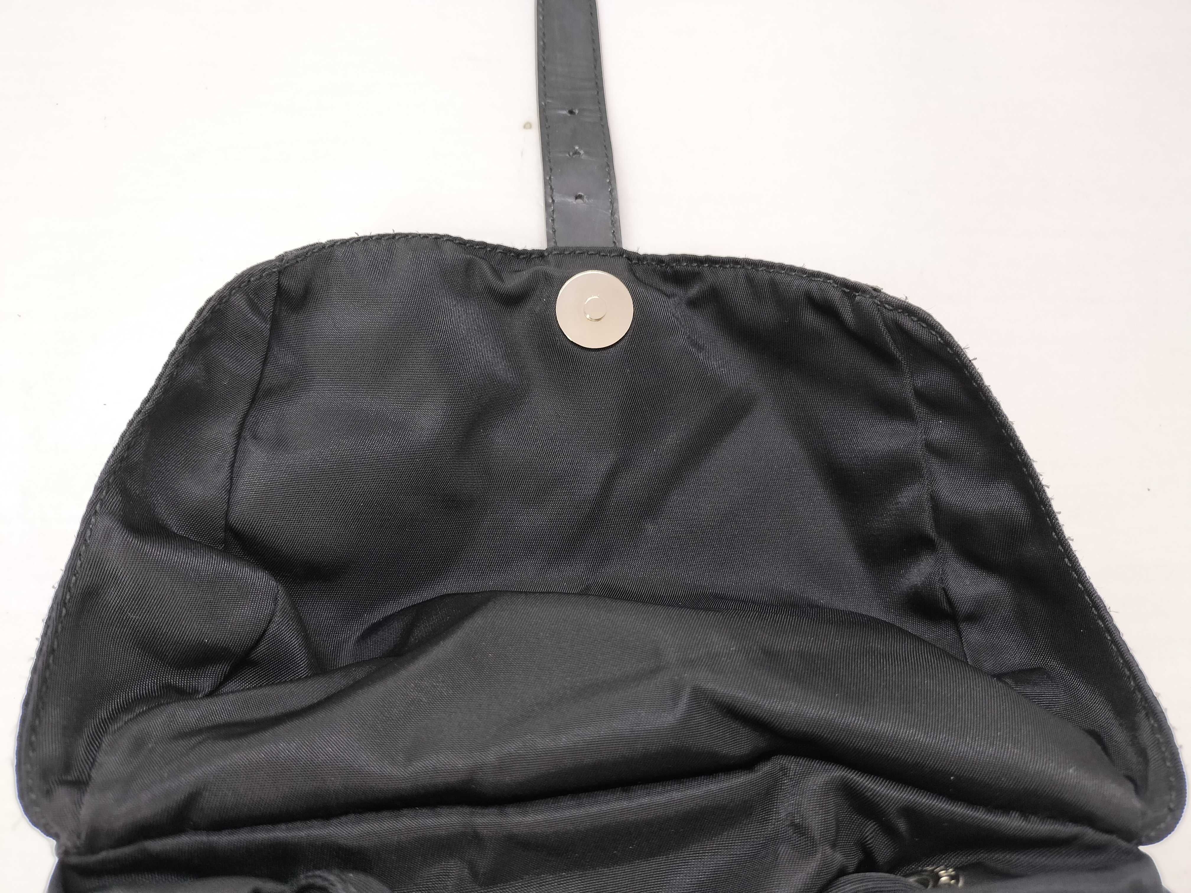 nylon backpack with triangular logo. — view 13