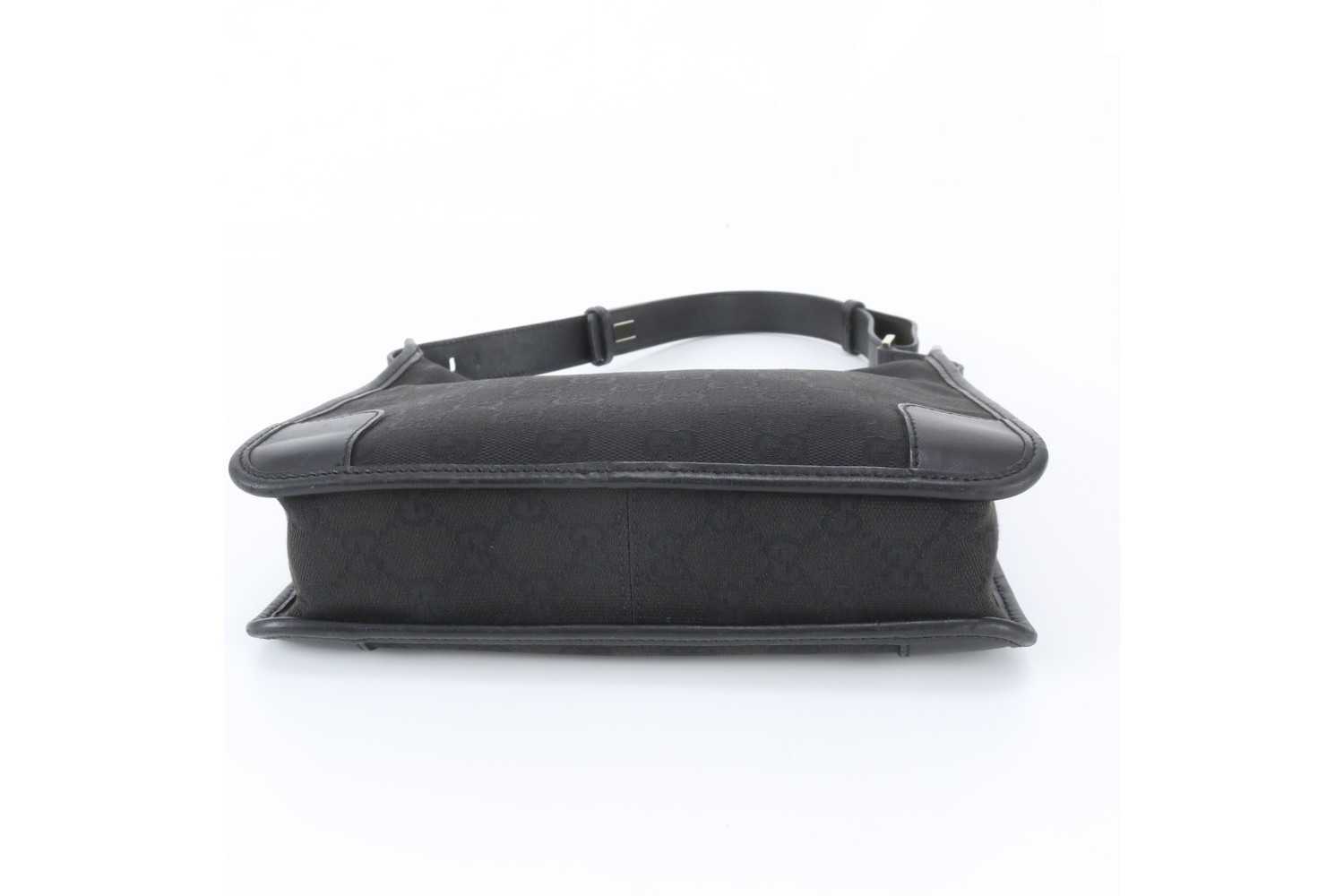 GG Canvas 001 4206 Leather Shoulder Bag — view 5