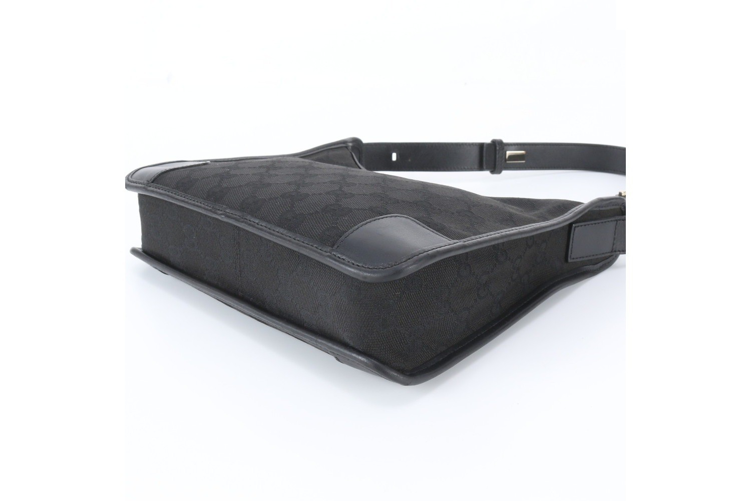 GG Canvas 001 4206 Leather Shoulder Bag — view 6