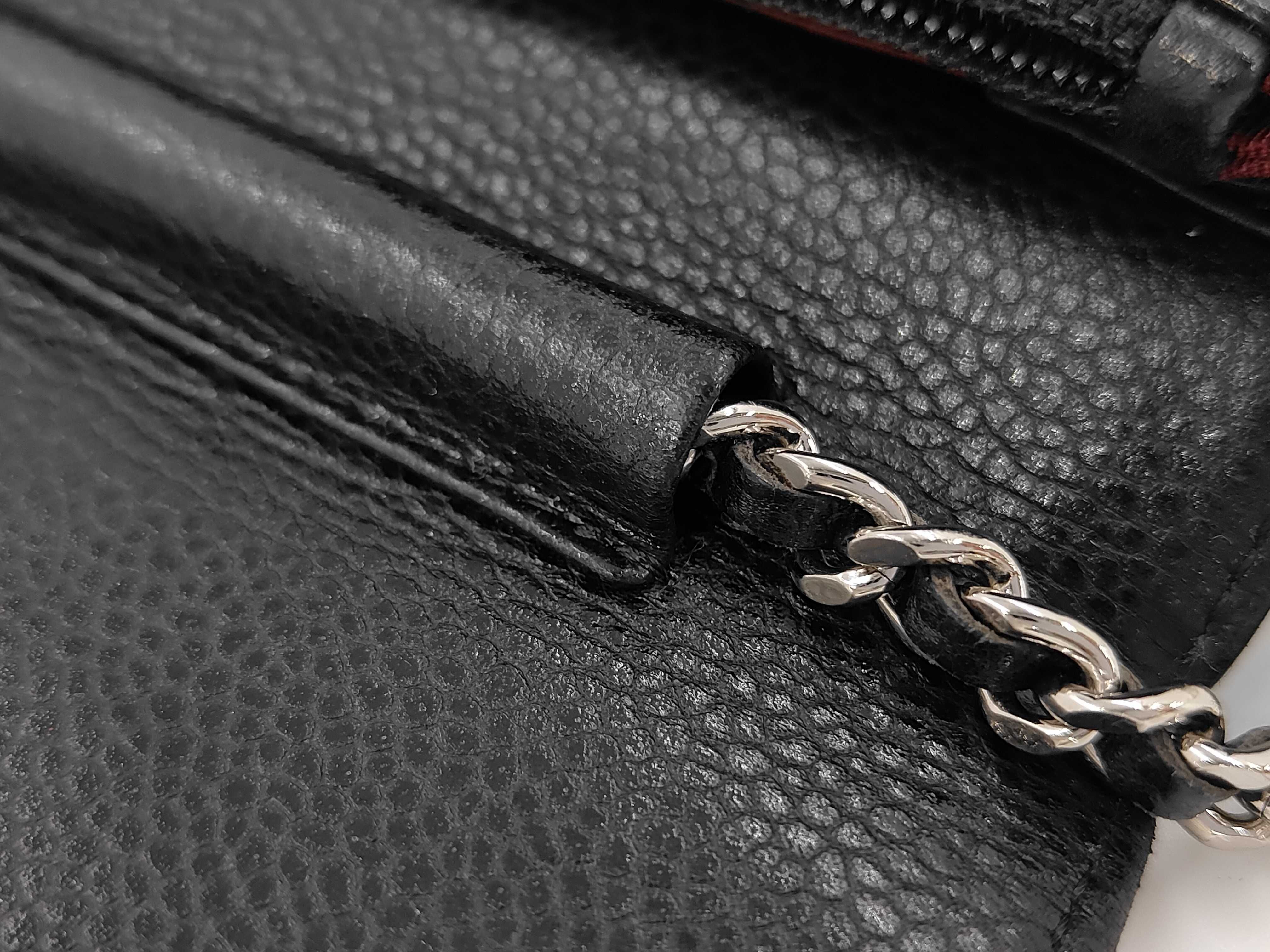Matelassé Caviar Skin Chain Wallet, Black with Silver Hardware, Serial Number 15-series Shoulder Bag — view 7
