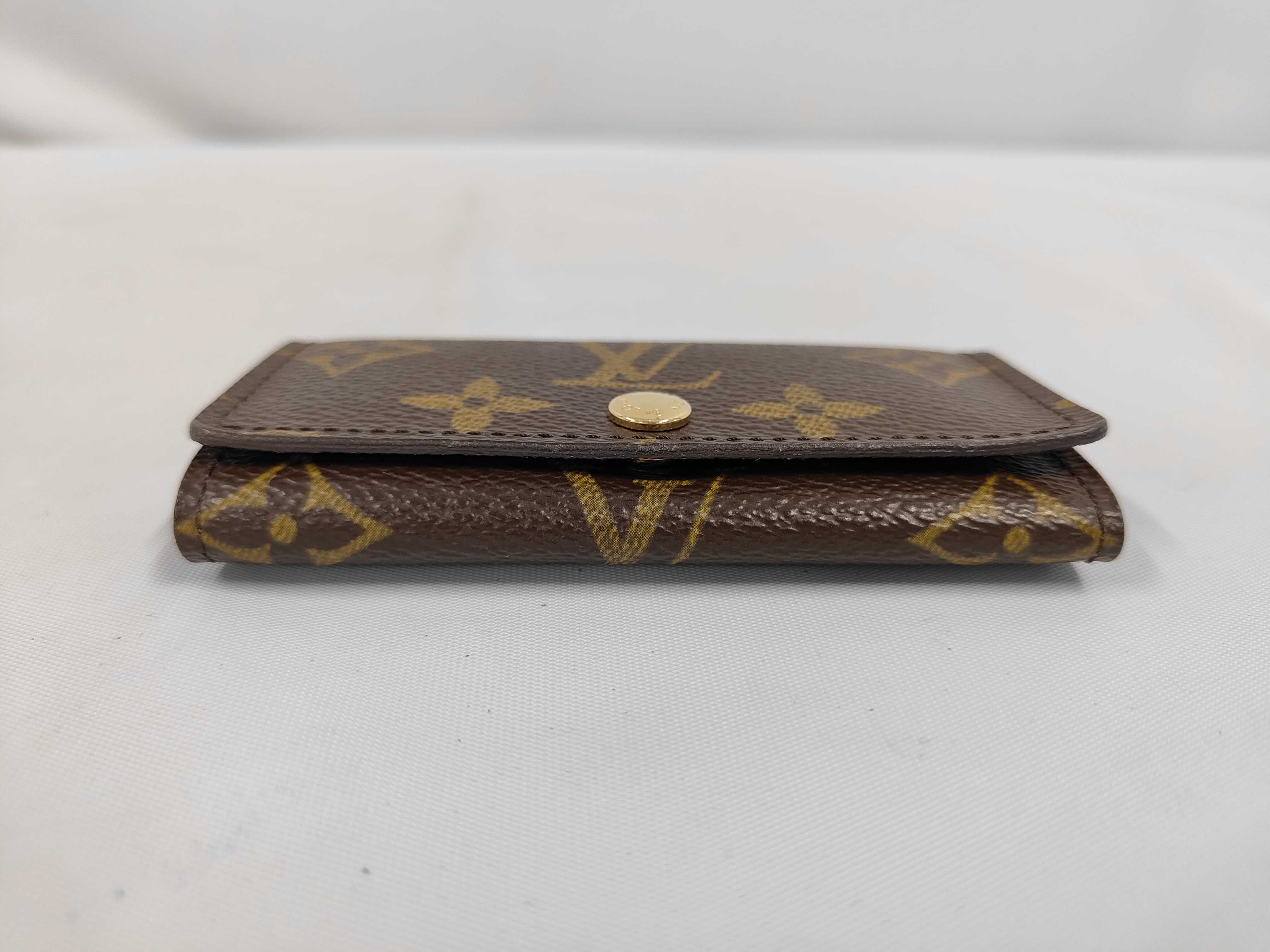 M62631 Key Case — view 4