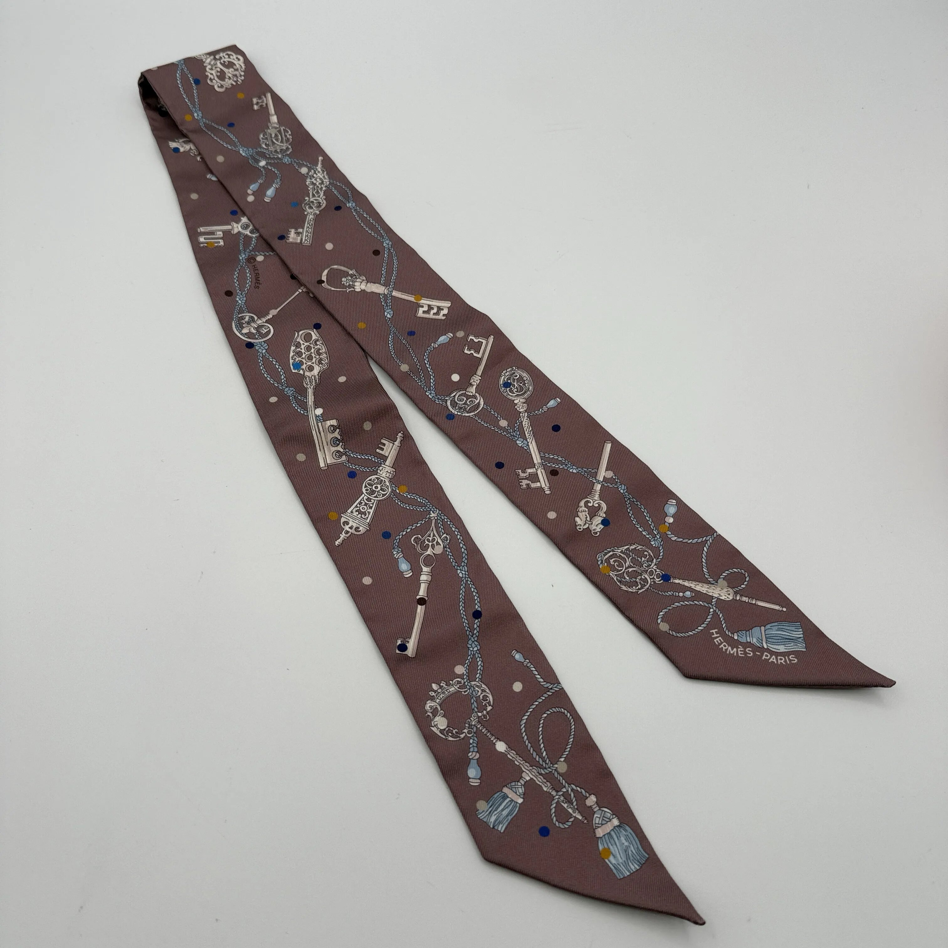 Twilly and other accessories — view 2