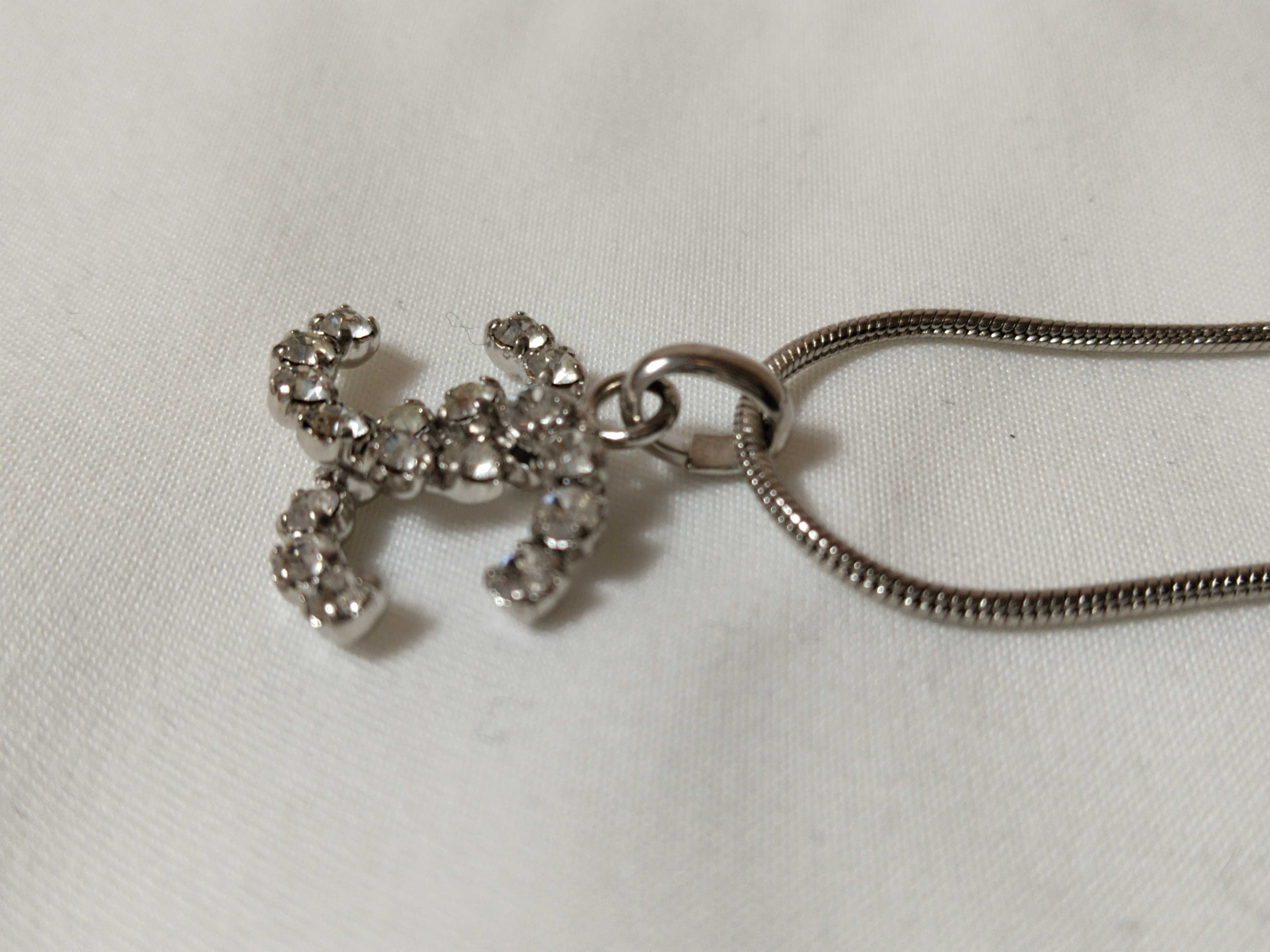 00A Necklace — view 3