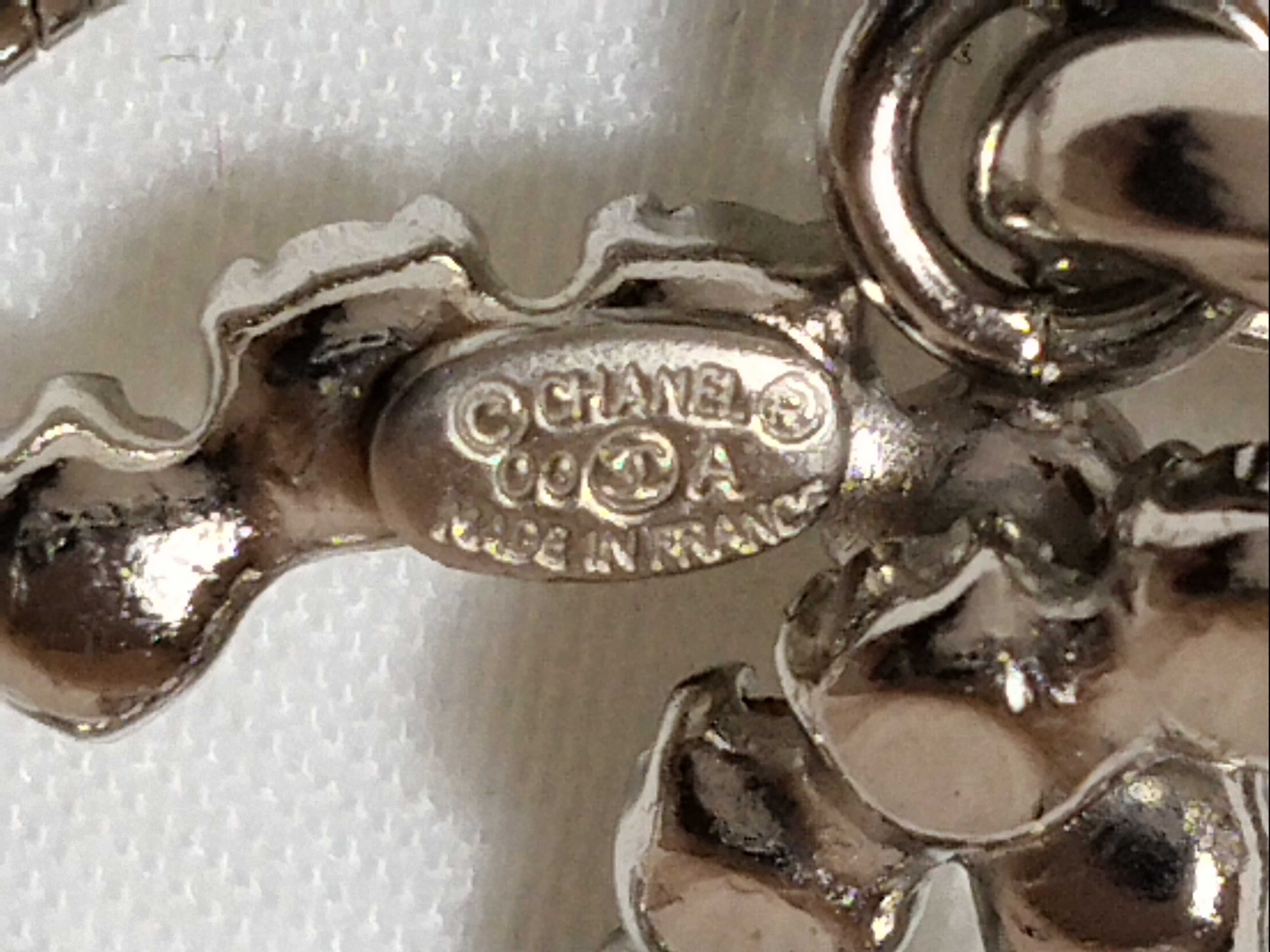 00A Necklace — view 5