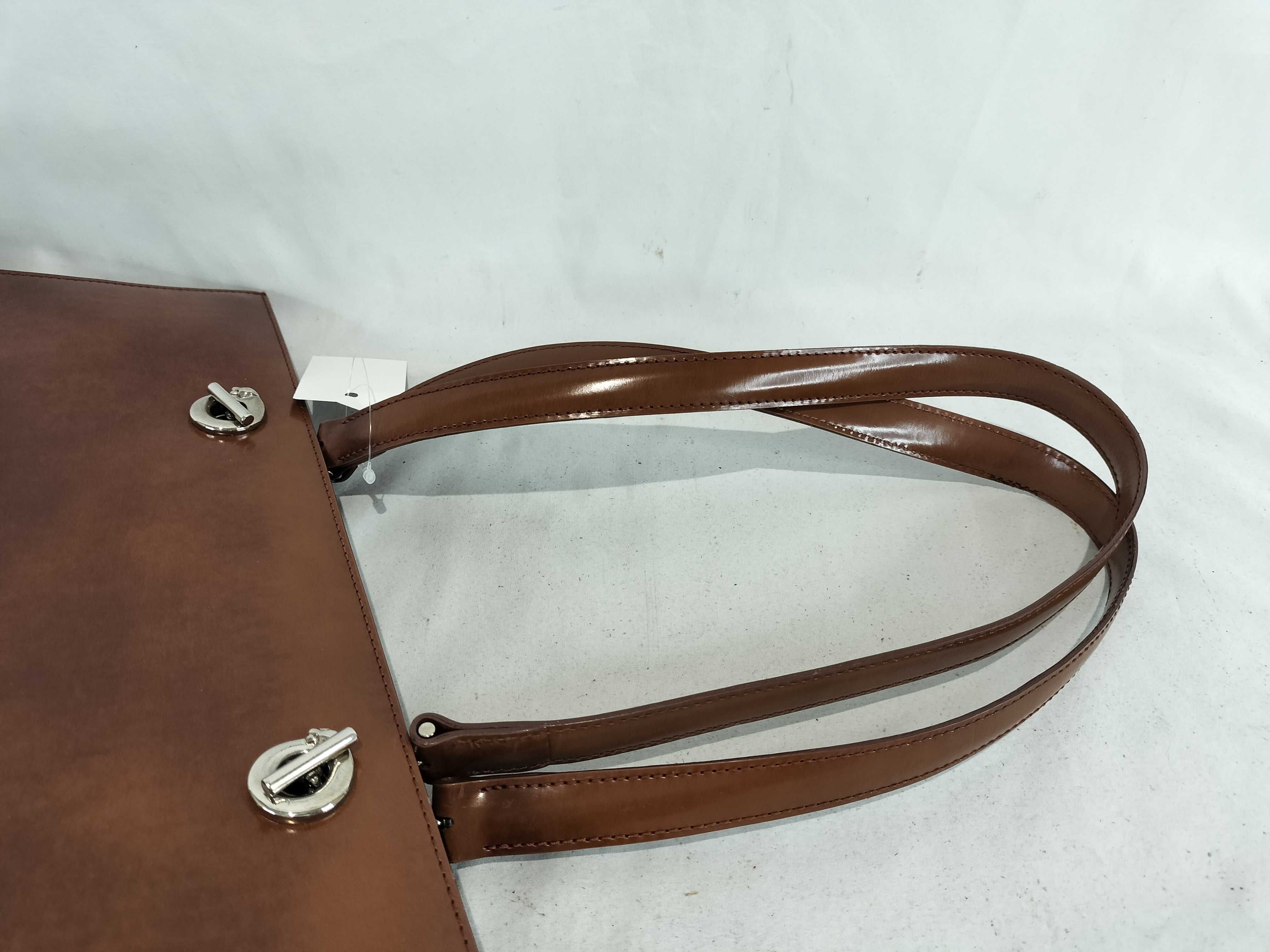 Panthère Leather Tote Bag — view 3