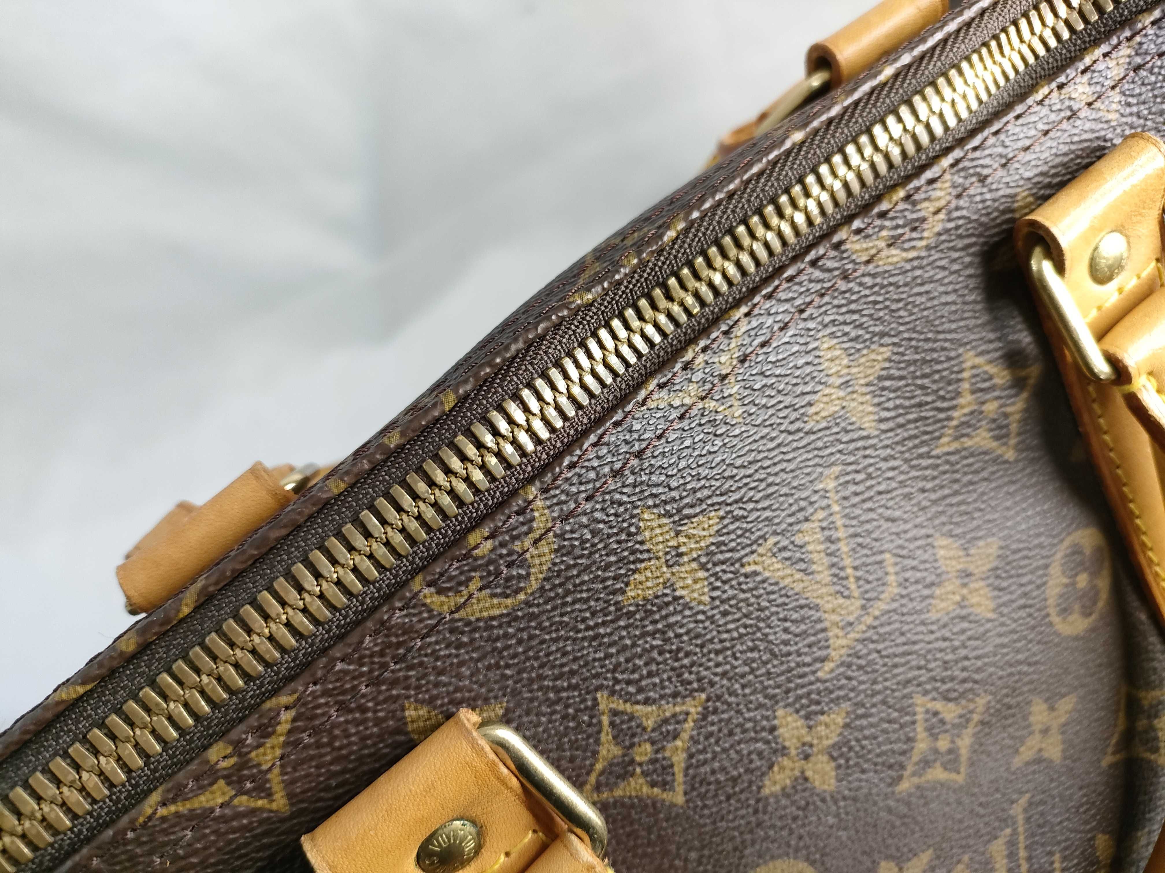 Monogram Keepall Bandoulière 55 Boston Bag — view 9