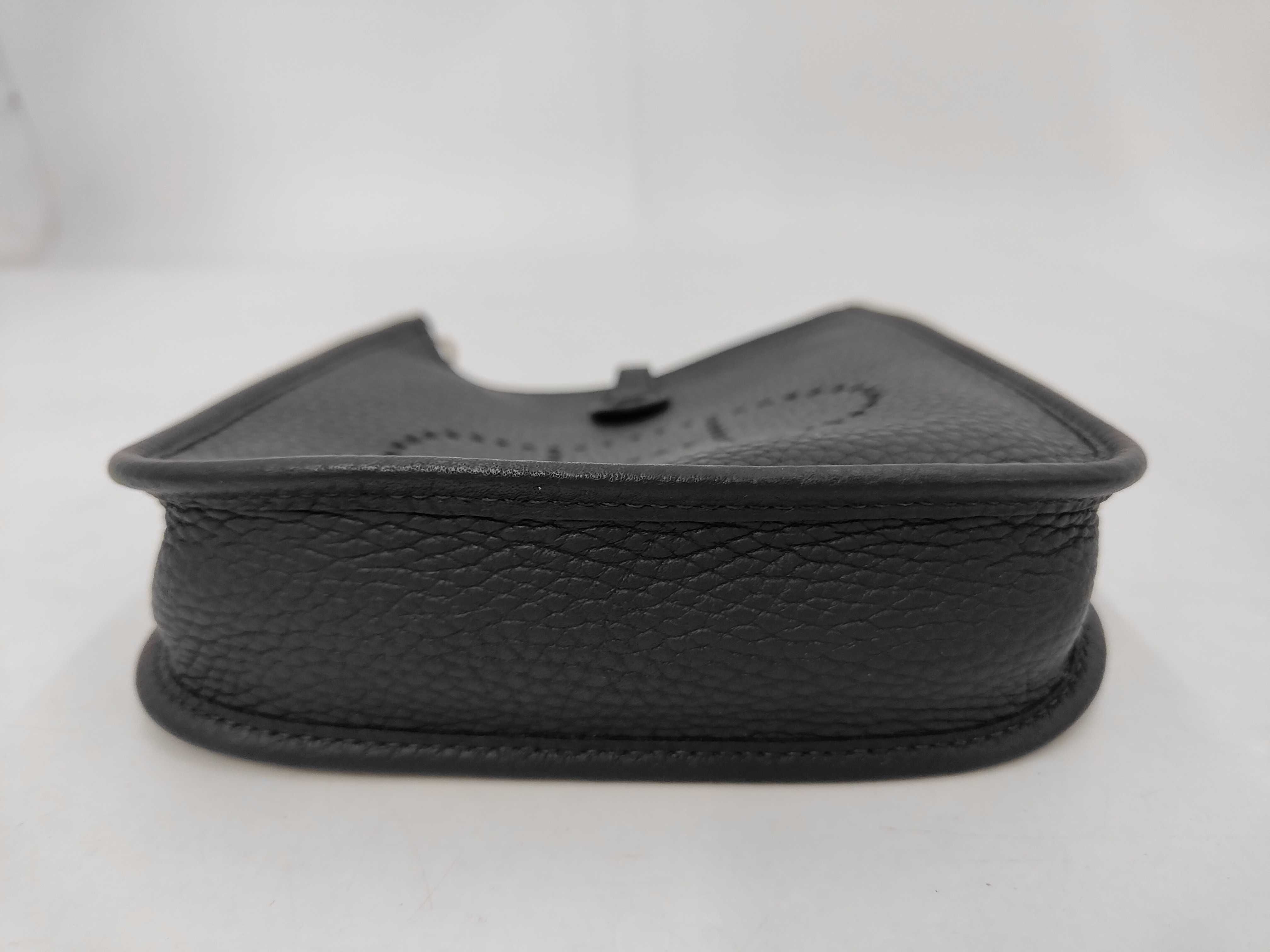 Evelyne 16 TPM Amazon Shoulder Bag — view 3