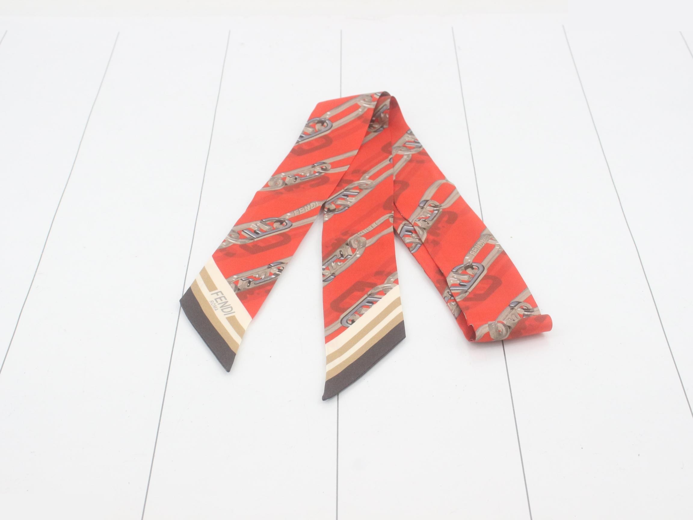 Other lines: Small items, accessories, scarves — view 2