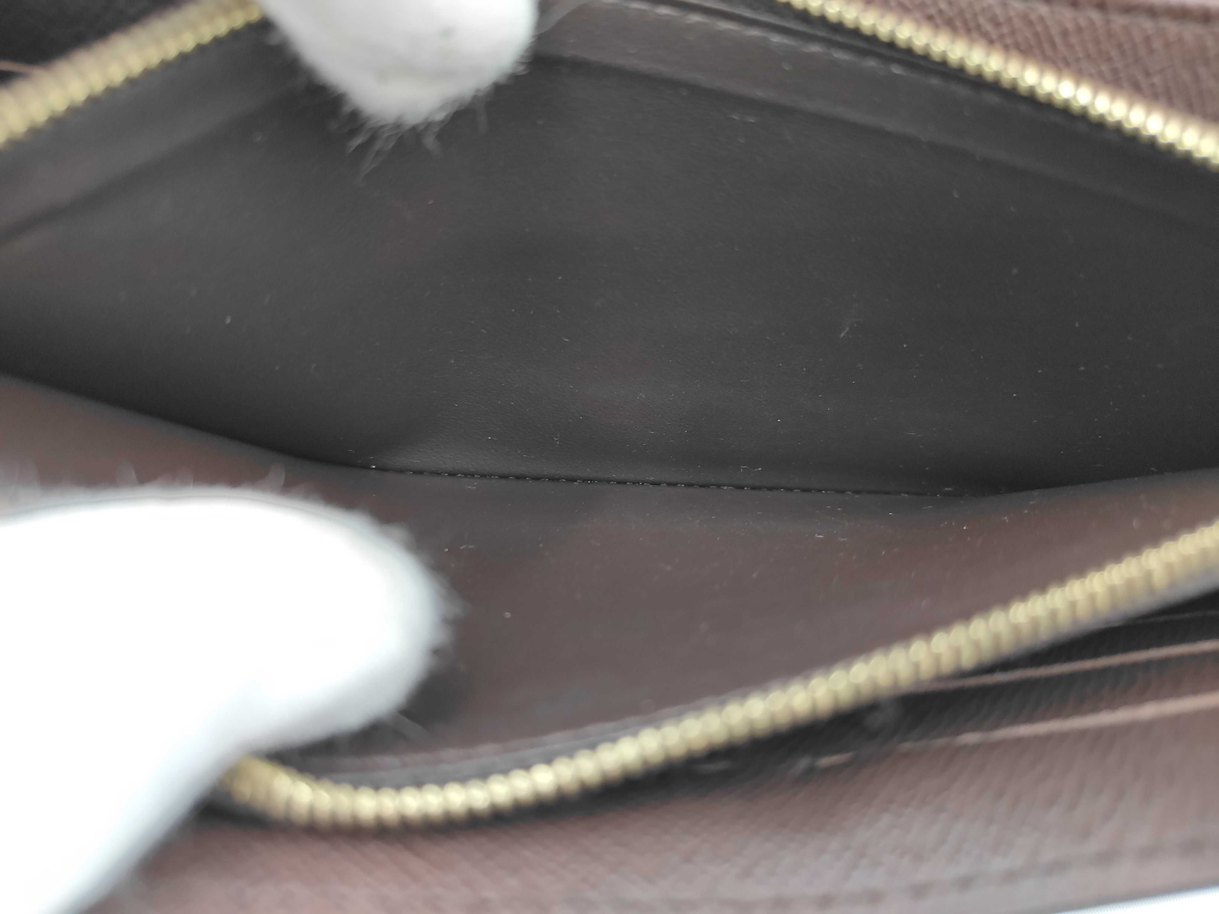 Damier Vuitton Sarah 10 New Model Damier Bag Wallet — view 5