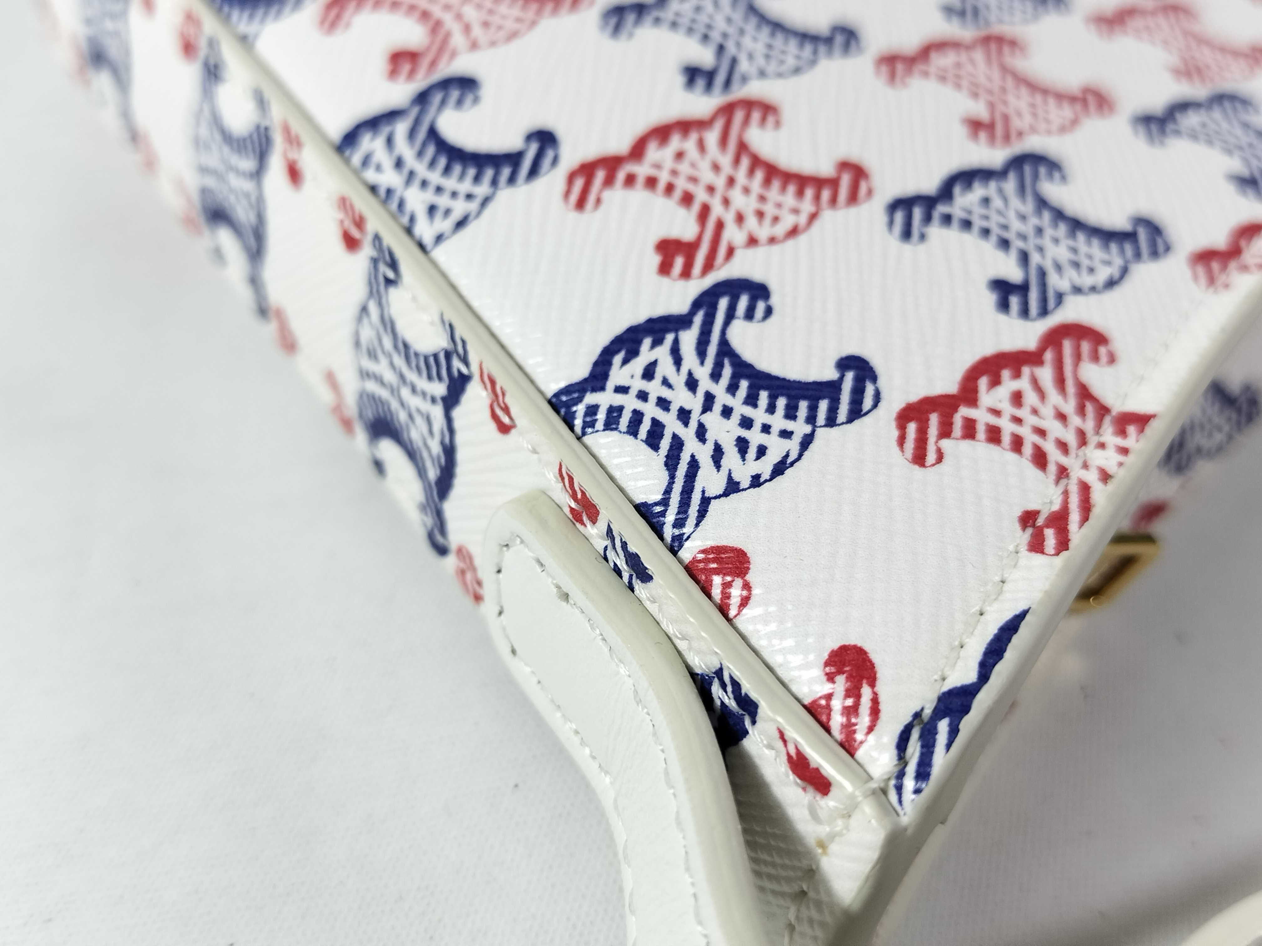 Shoulder Bag, Triomphe Canvas Shoulder Bag — view 5