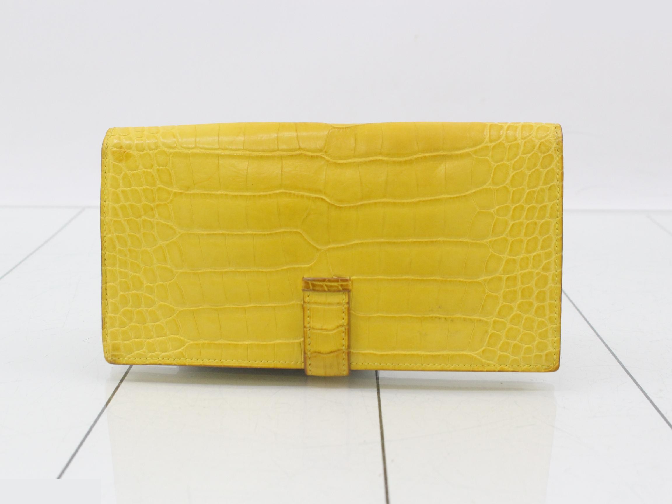 Bearn Soufflé Crocodile Alligator Leather, Q Stamp — view 2