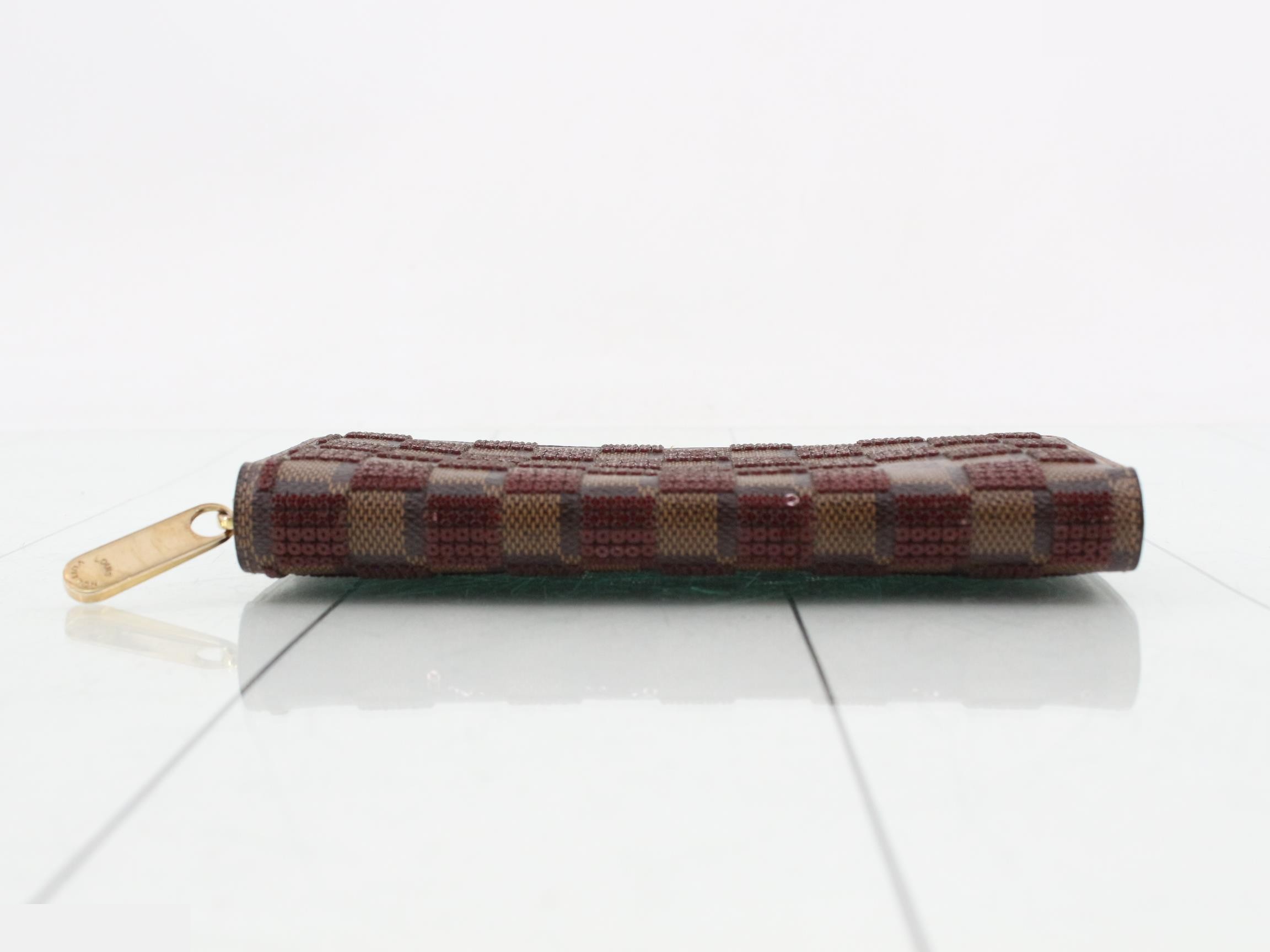 Damier Paillette Zippy Wallet — view 3