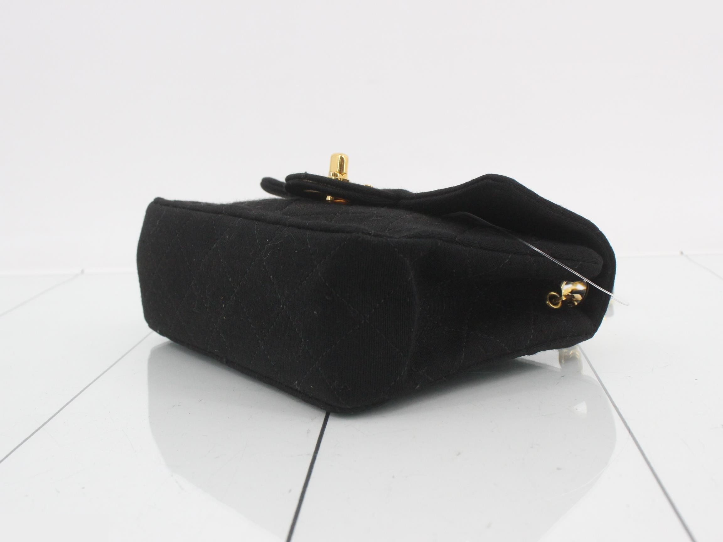 Matelassé Chain Shoulder Bag — view 6