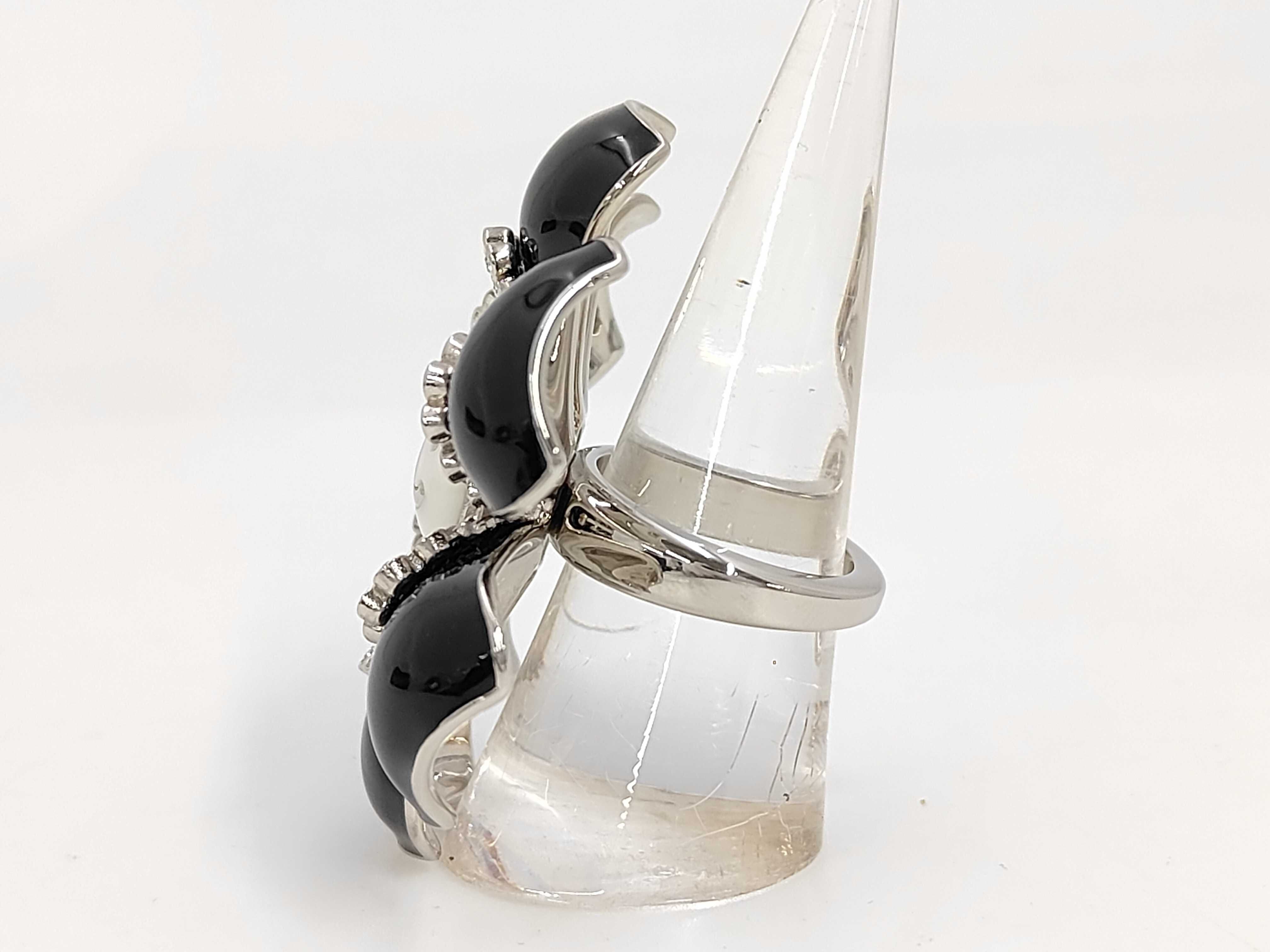 Coco Mark Flower Motif Ring B26/X Ring — view 2