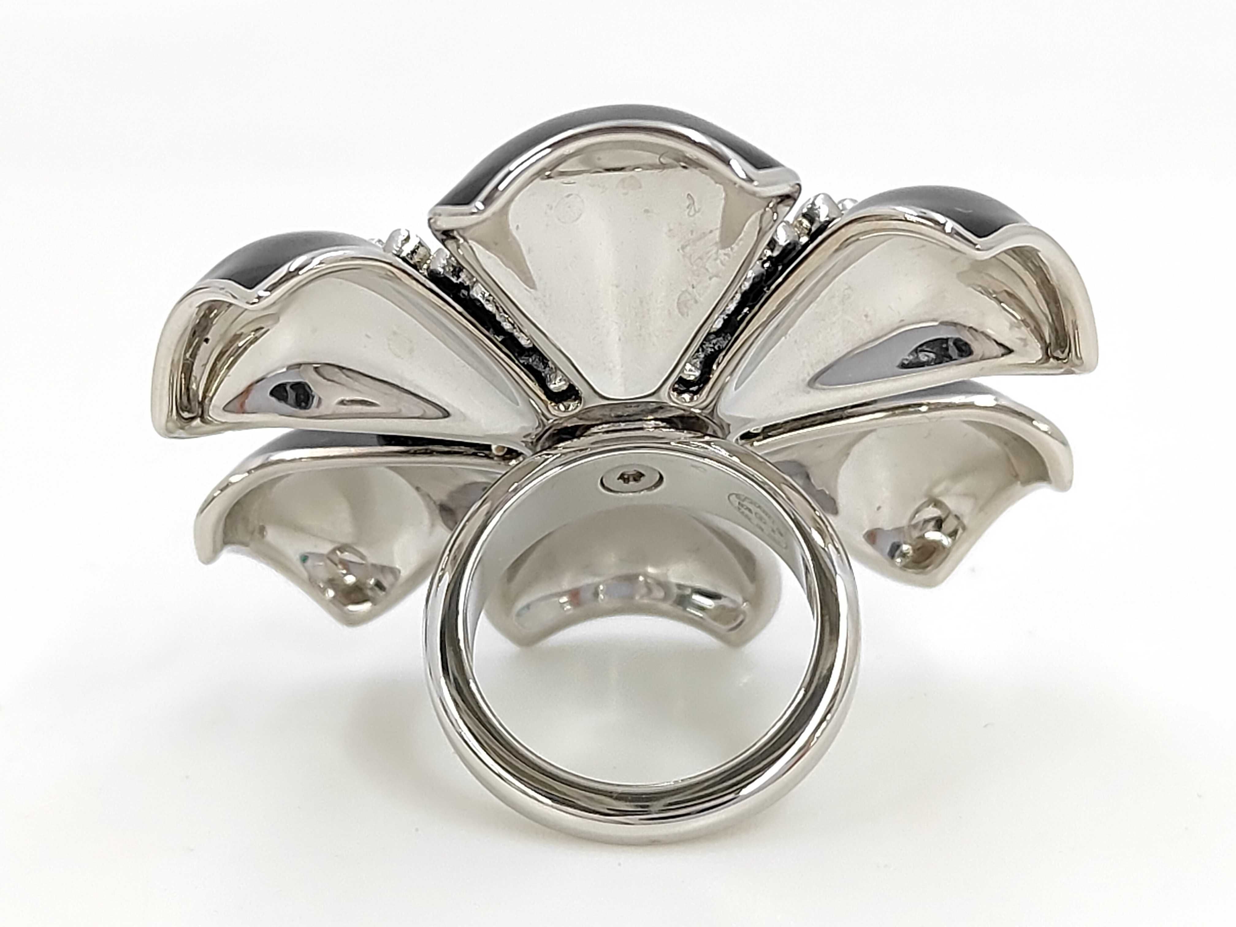 Coco Mark Flower Motif Ring B26/X Ring — view 6