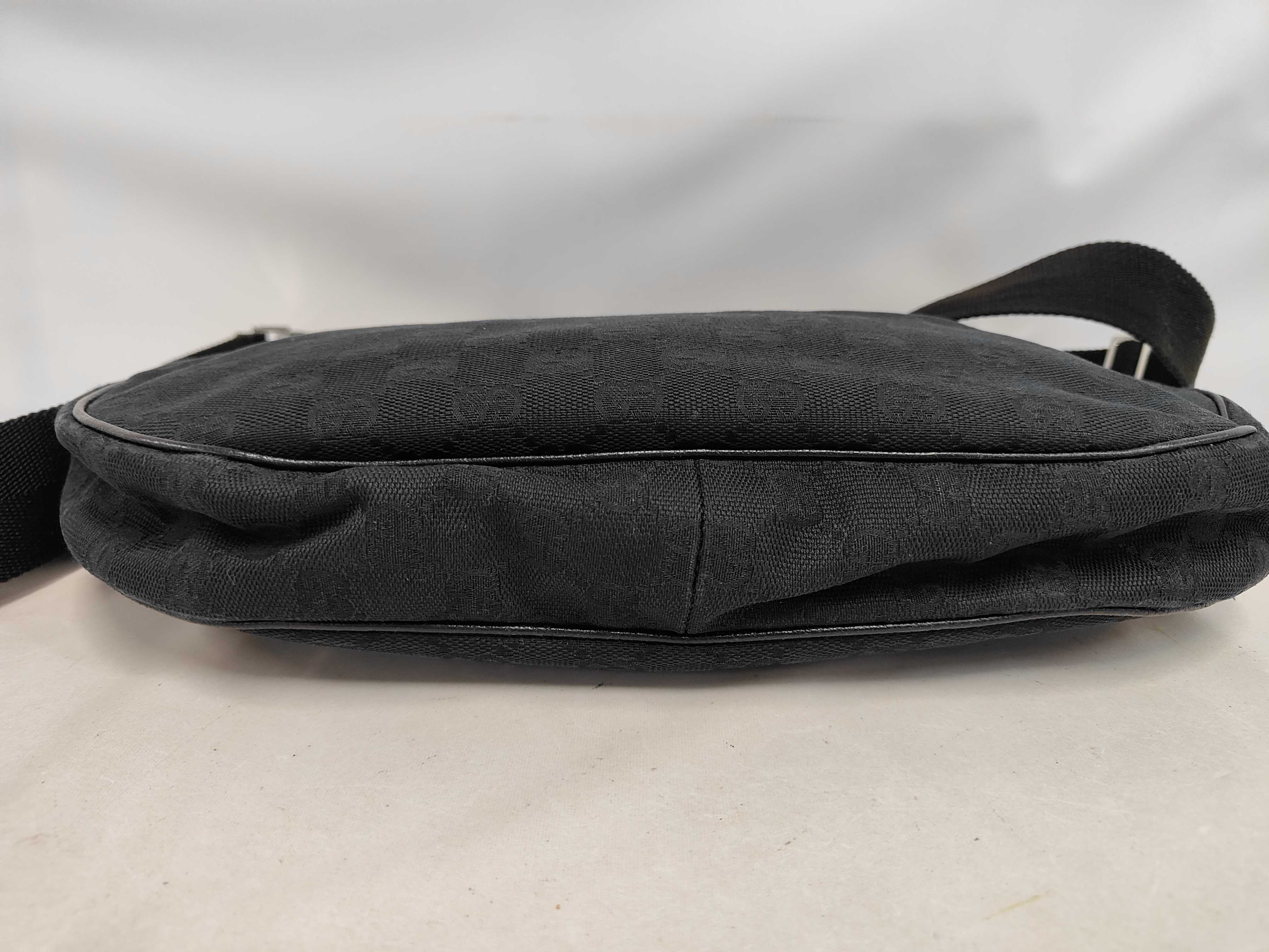 GG Canvas One-Shoulder Bag, Black, 122790 (Shoulder Bag) — view 4