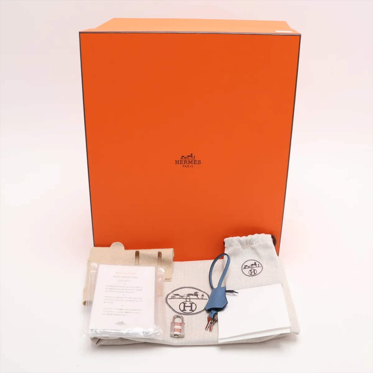 [Individually packaged] Hermes Birkin 30 Retourne Togo Azur Silver Hardware C: 2018 Clochette string torn — view 11