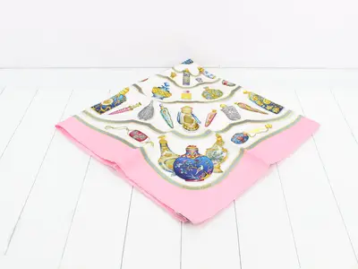 Carre 90 Silk Scarf - Quimorte le Flacon