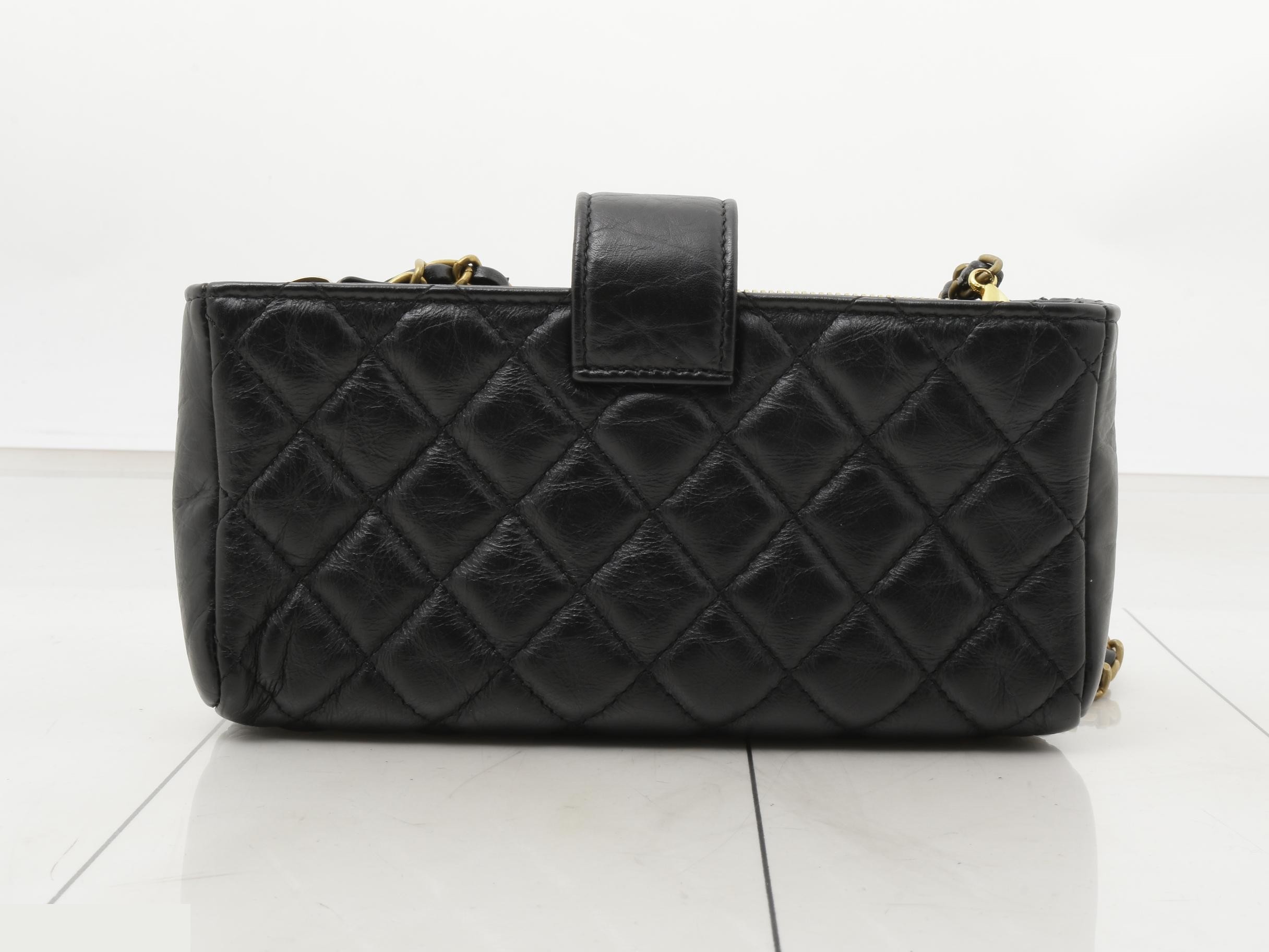 2.55 Leather Chain Shoulder Bag — view 2