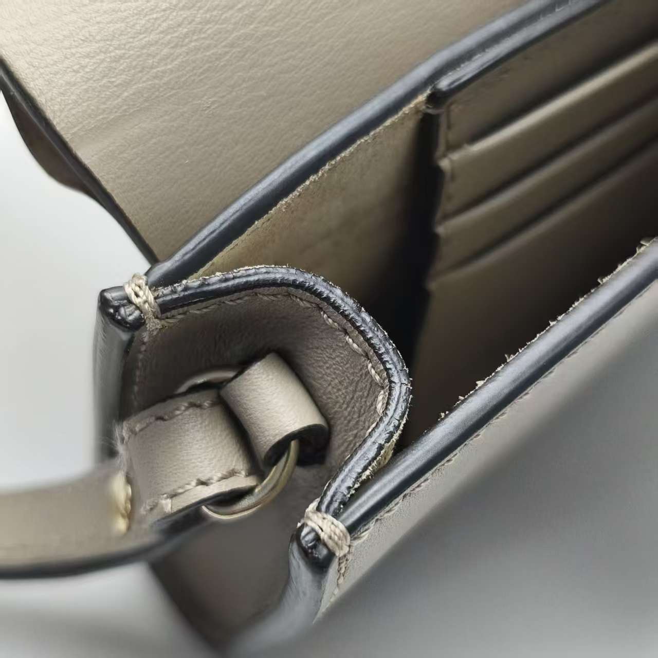 【*Shipped from: China*】Chloe Faye Leather Shoulder Bag — view 12