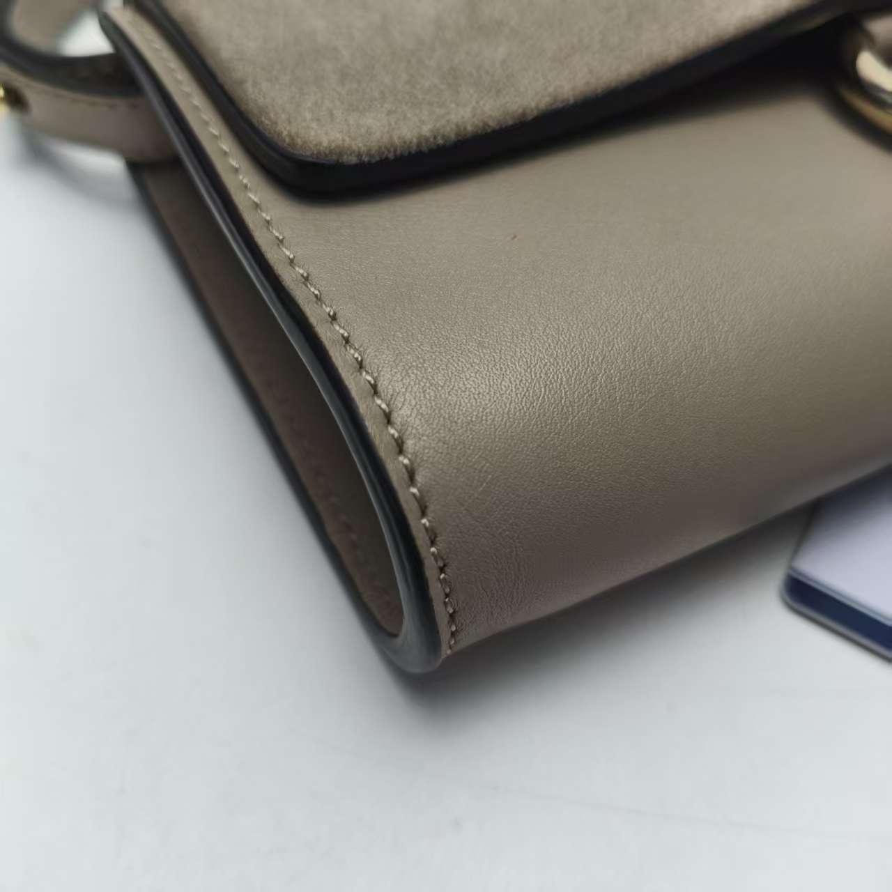 【*Shipped from: China*】Chloe Faye Leather Shoulder Bag — view 3