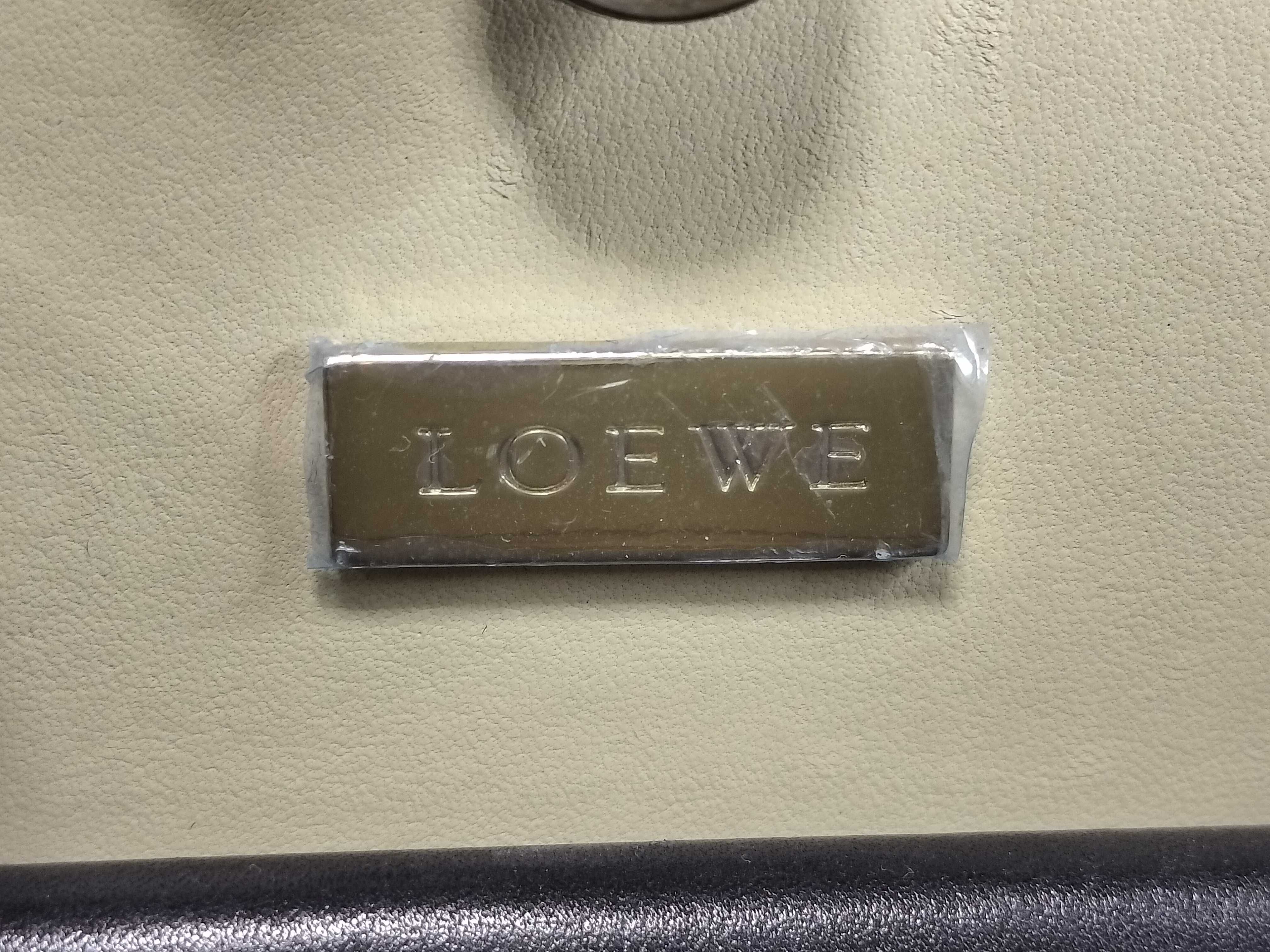 (Loewe) / Clasp Handbag / Vintage / Logo / Calf Leather / Black Handbag — view 11