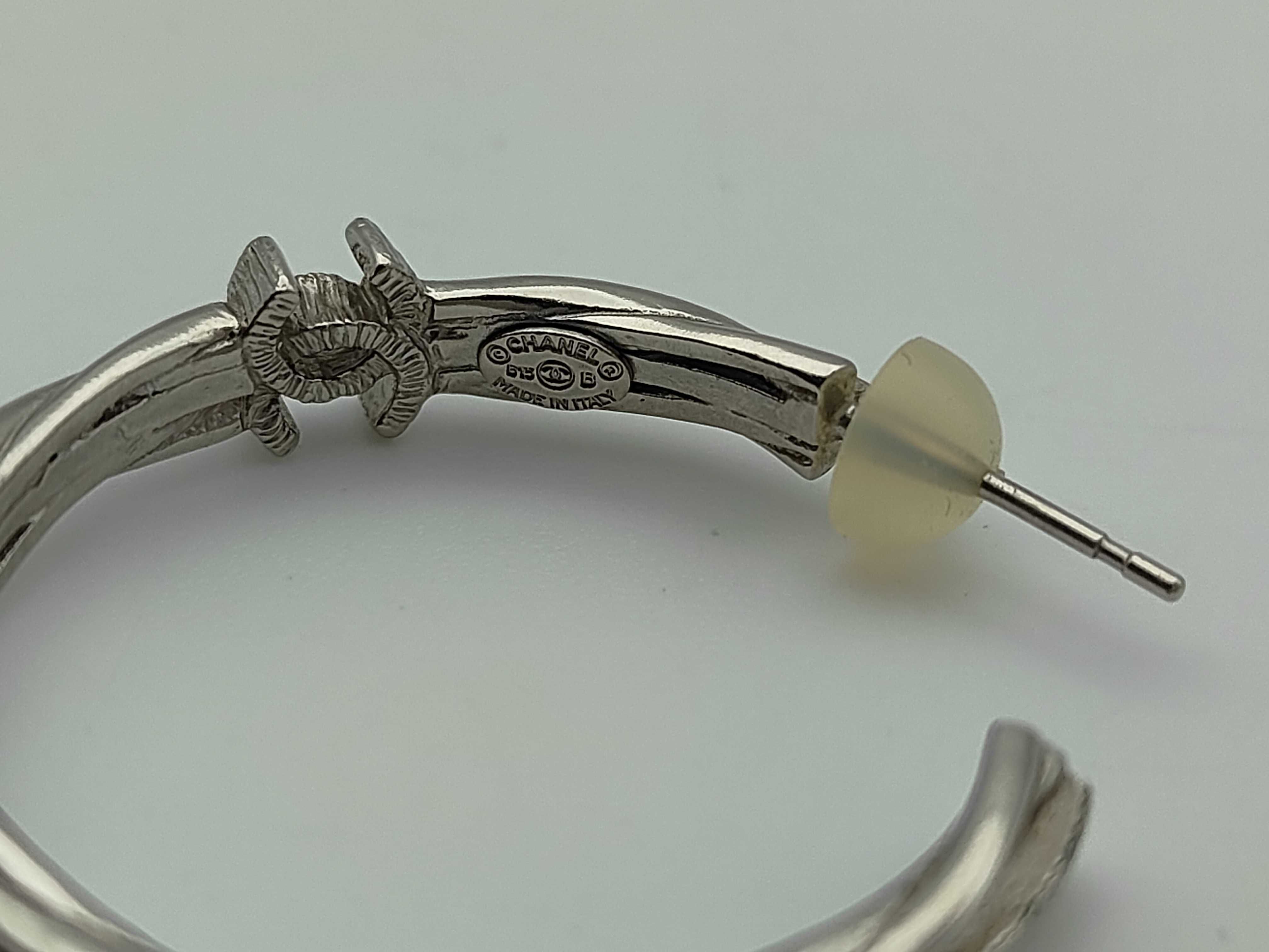B15/B / Earrings — view 4