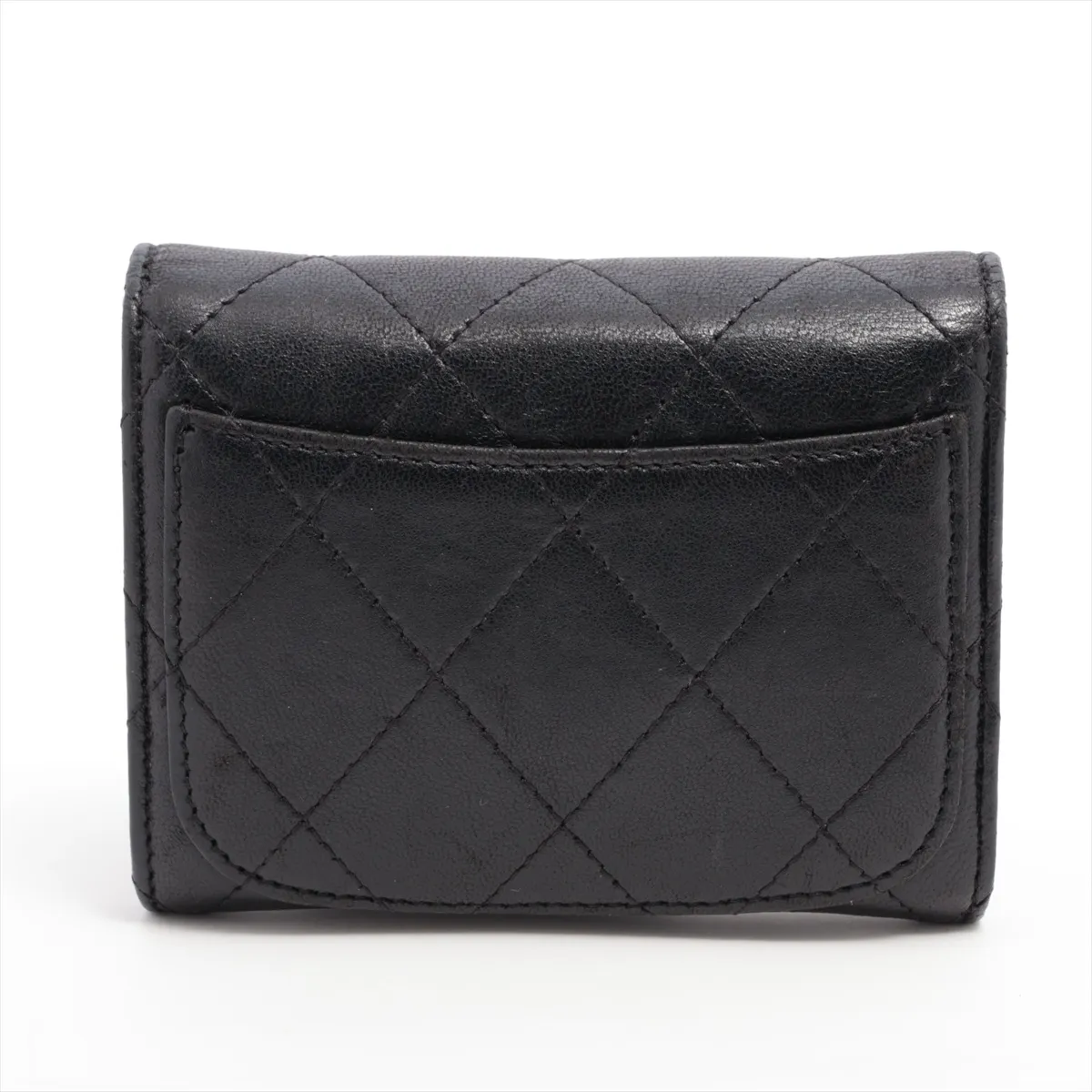 Matelasse Lambskin Chain Wallet Black Silver Hardware 14281416 — view 2
