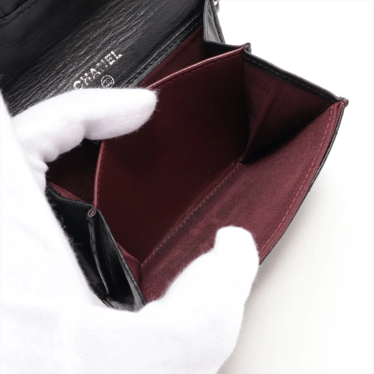 Matelasse Lambskin Chain Wallet Black Silver Hardware 14281416 — view 5