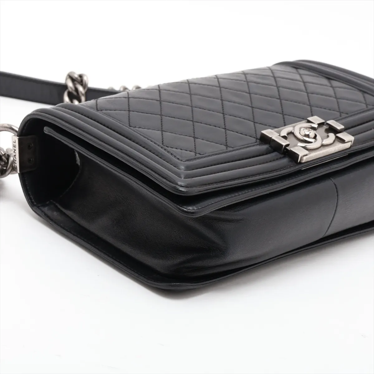 Boy Chanel 25 Lambskin Chain Shoulder Bag, Black with Gunmetal Hardware, 15930716 (Serial Number , A67086) — view 4