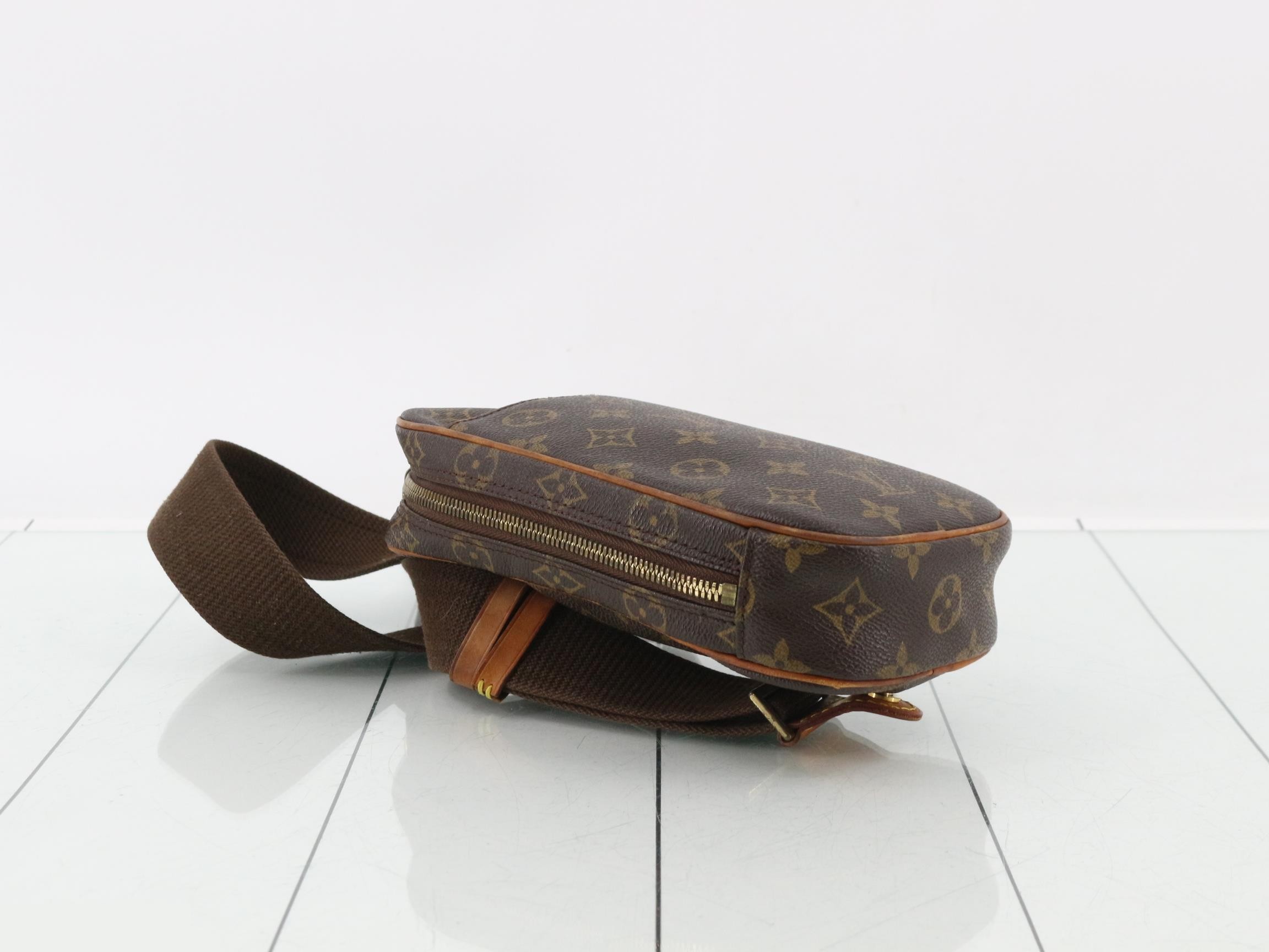 Pochette Gange — view 5