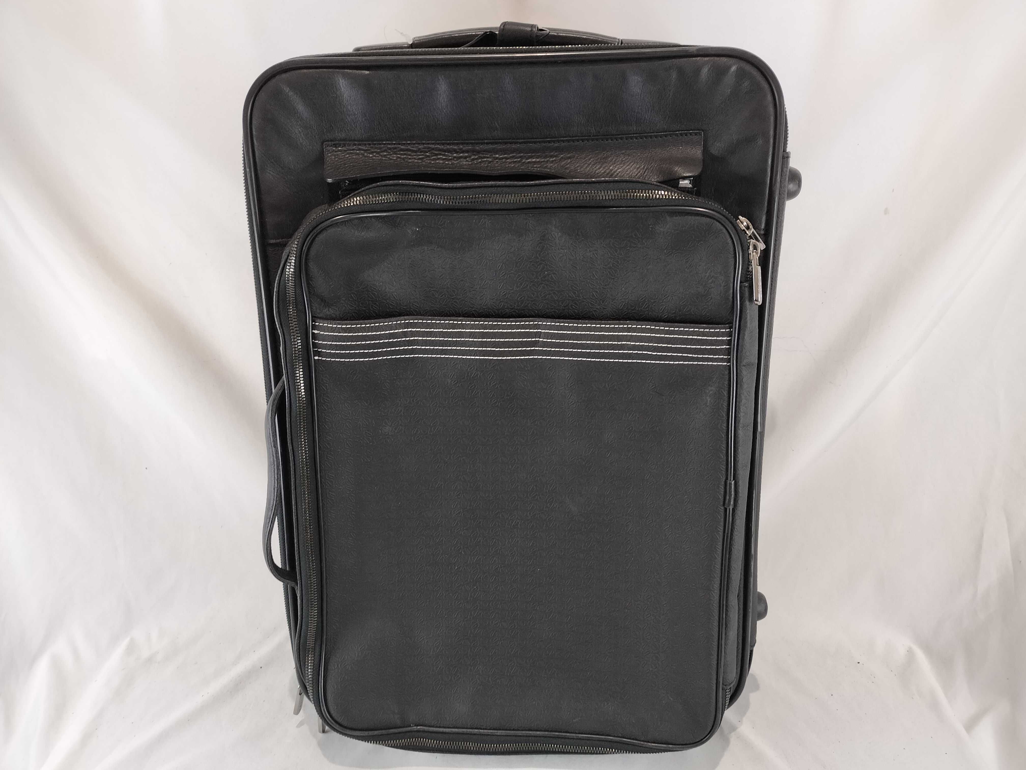 suitcase carry bag