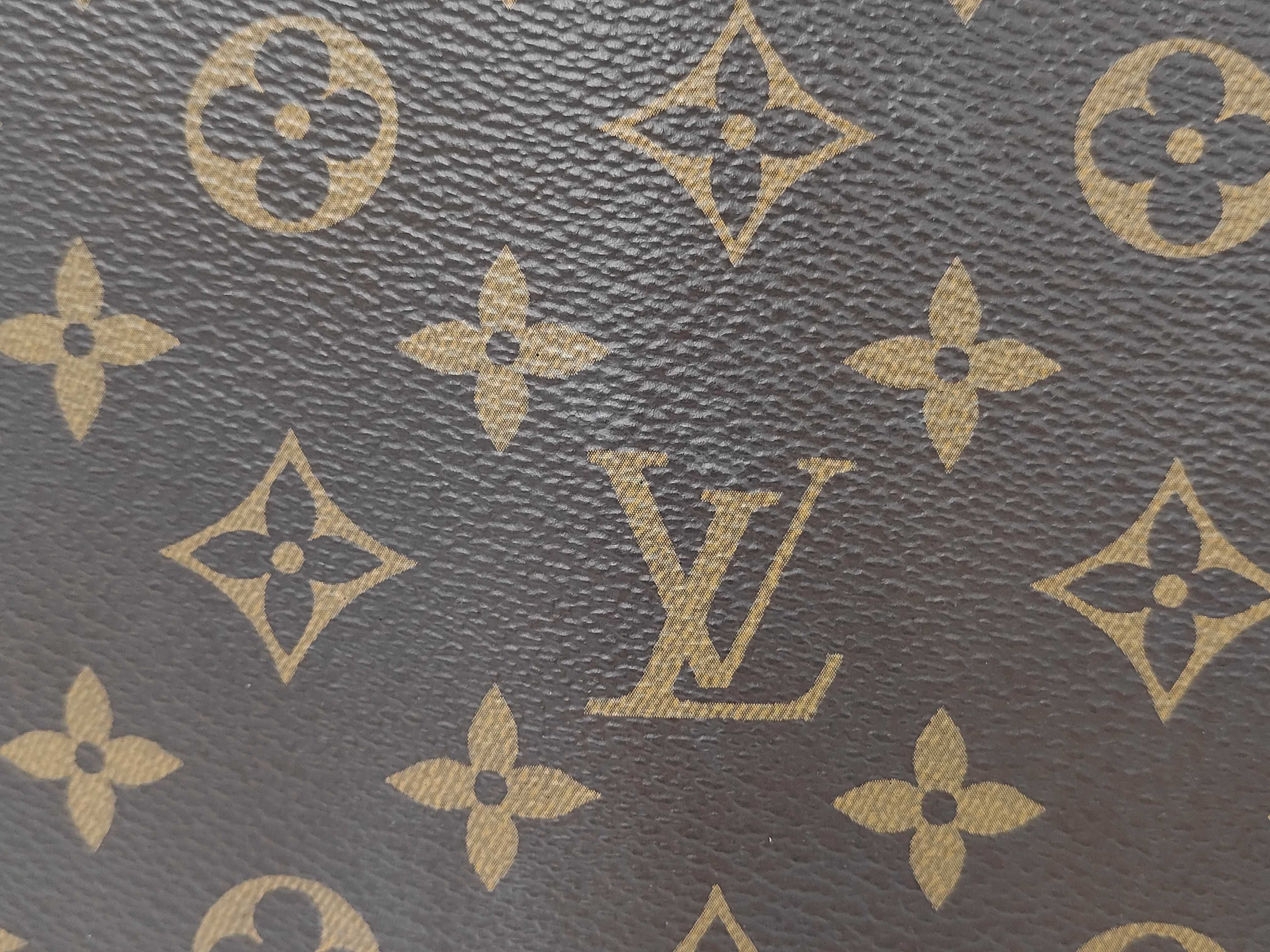 LV/Palm Springs Backpack MM/M44874/PL0240/Monogram Backpack — view 3