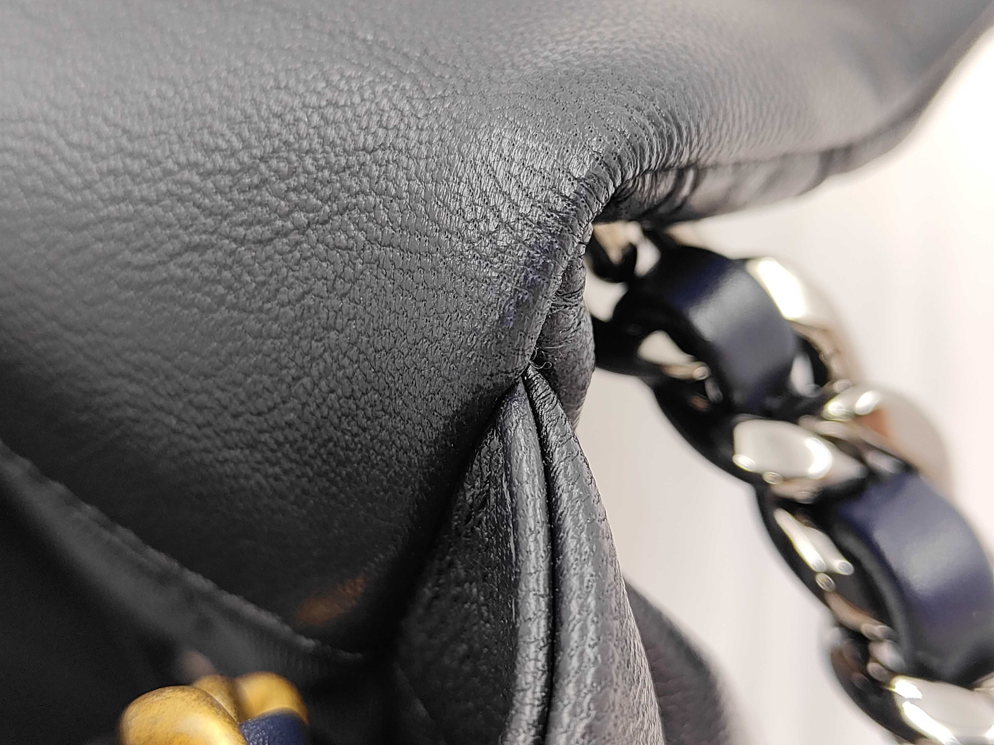 Lambskin Navy Gold x Silver Hardware 30081819 Chain Shoulder Bag — view 9