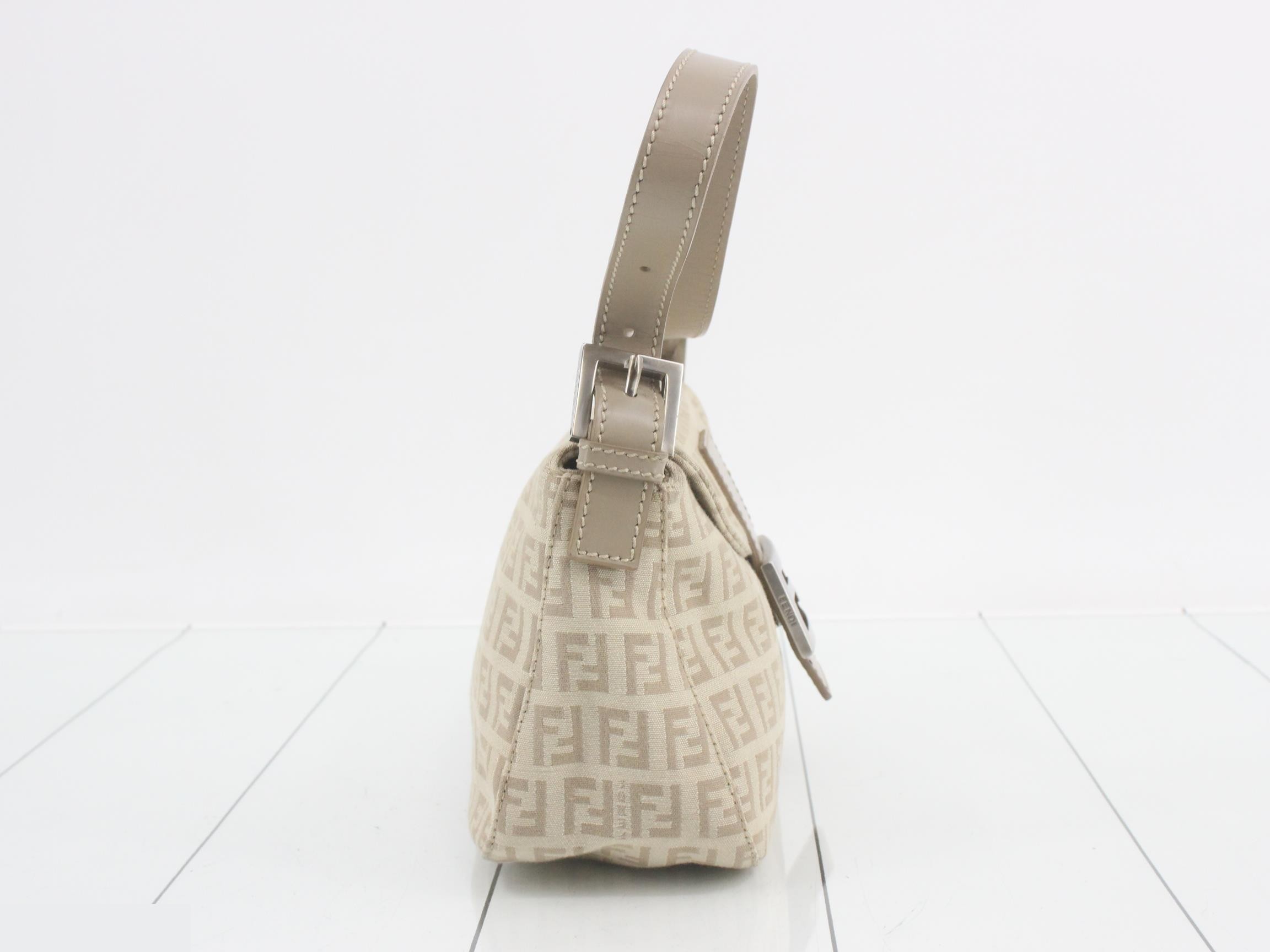 ZUCCA Mamma Bucket Shoulder Bag — view 4