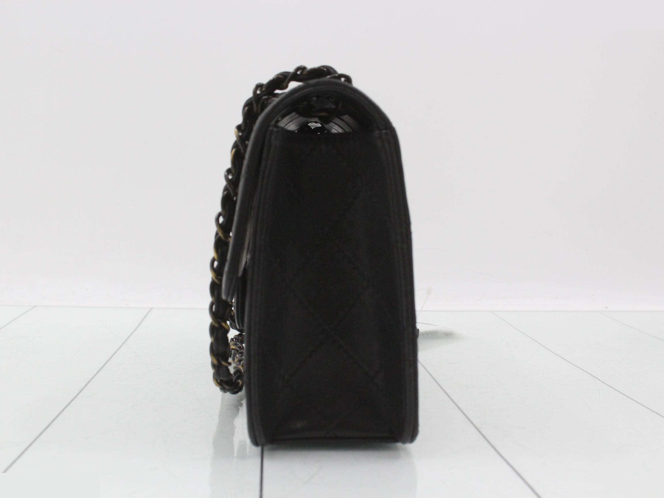 Matelassé Chain Shoulder Bag, Black — view 3