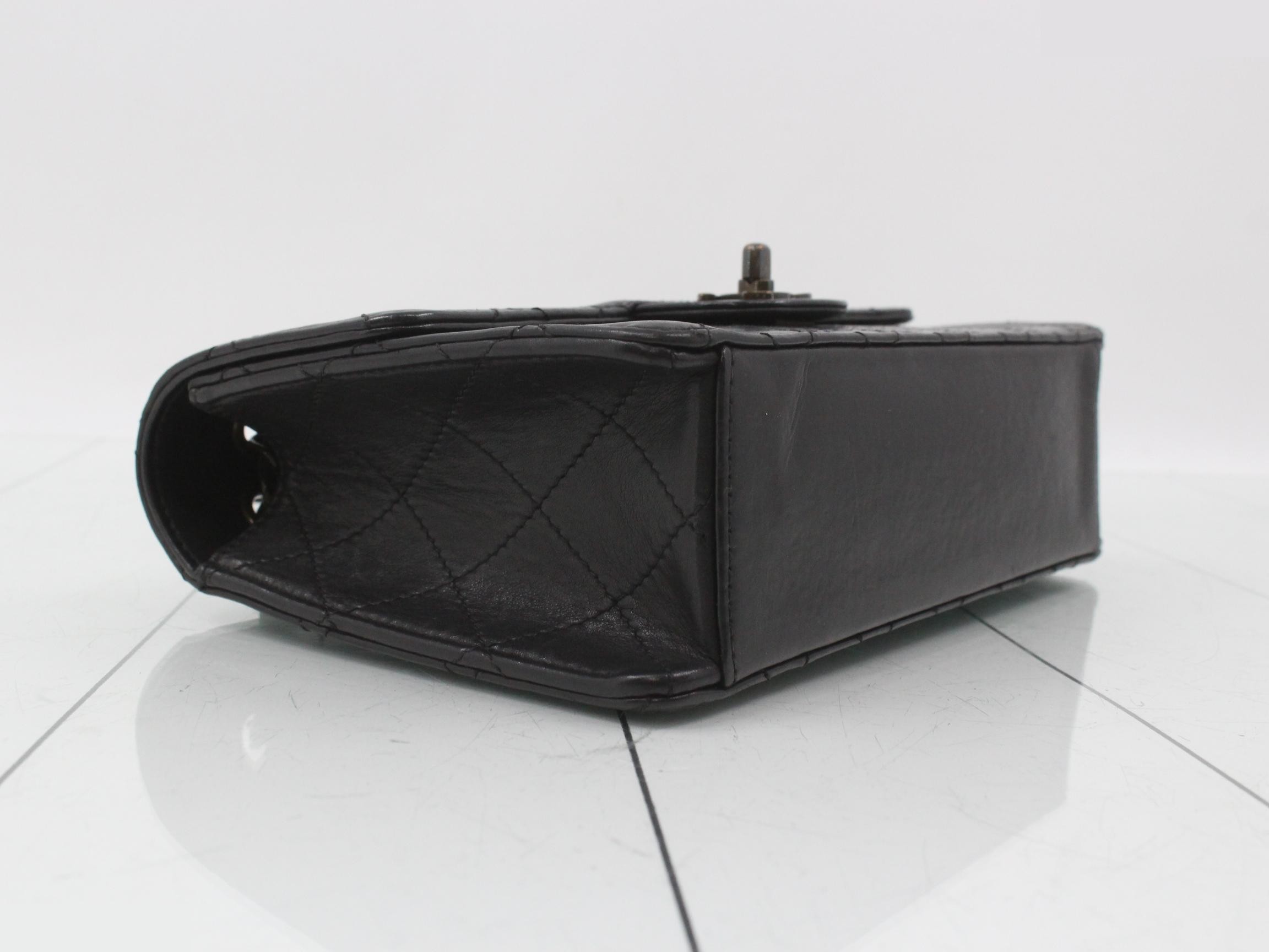 Matelassé Chain Shoulder Bag, Black — view 5