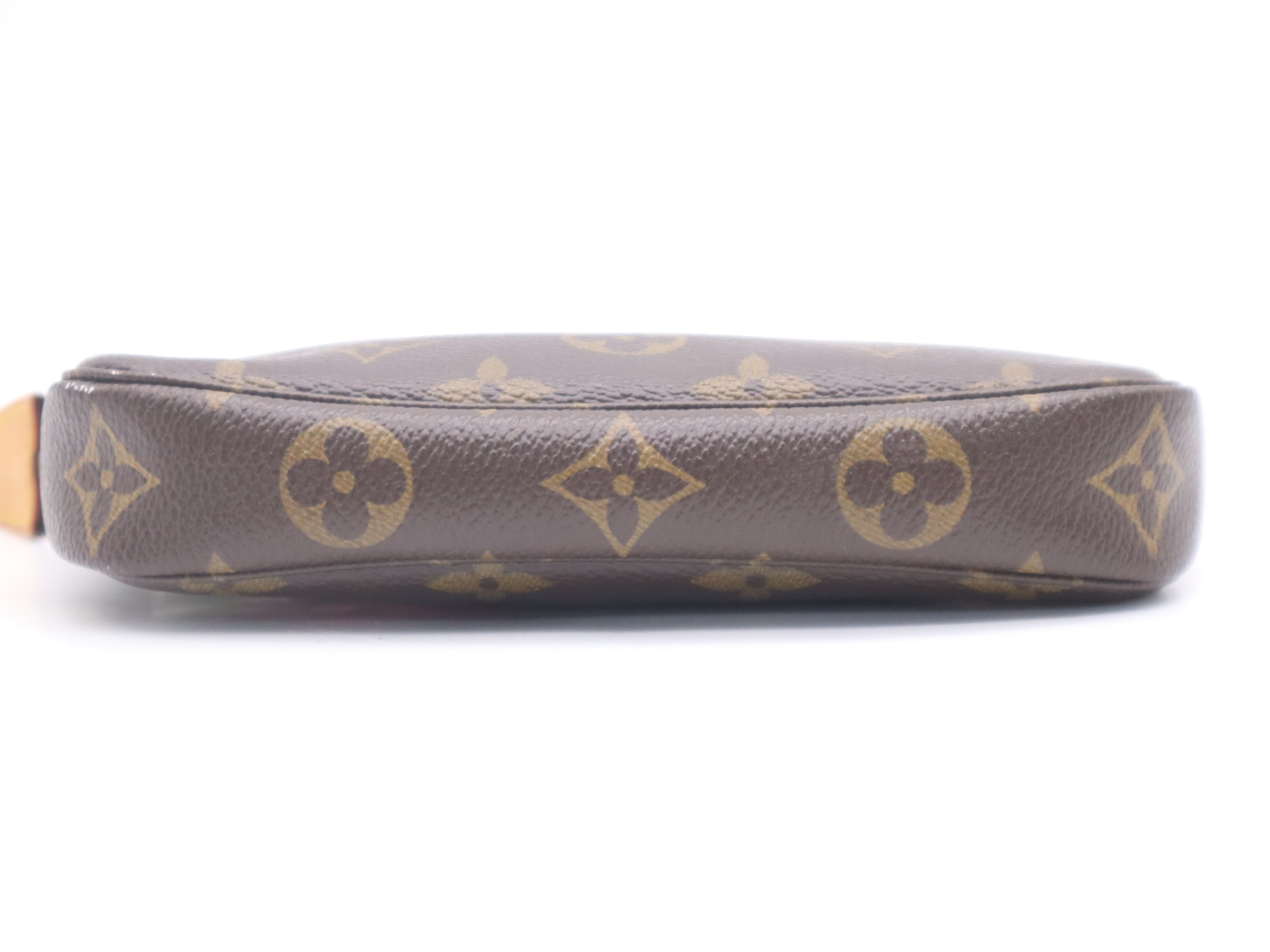 M95008 Cherry Pochette Accessoires Pouch — view 4