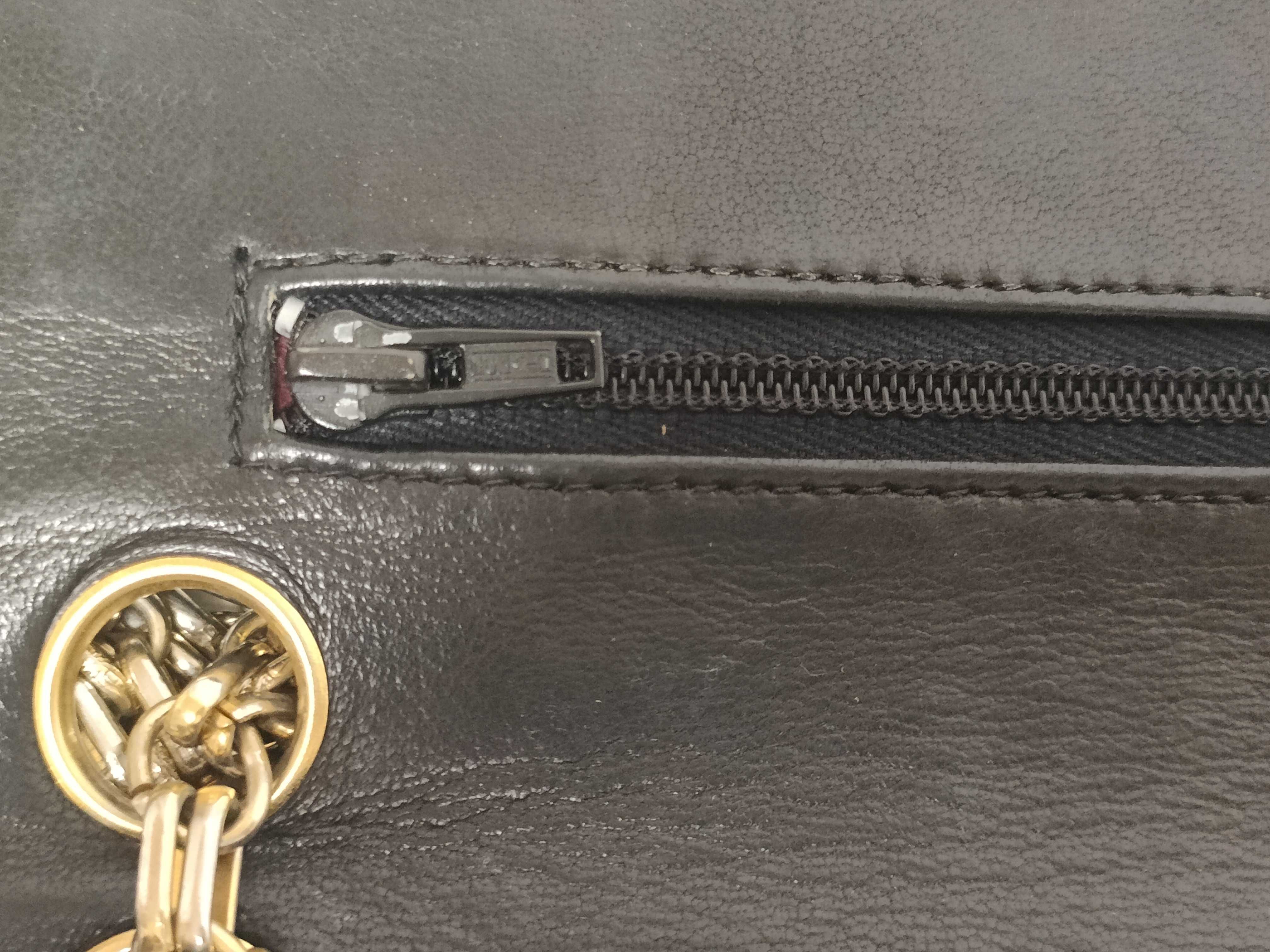 Old Chain Double Flare Matelassé Handbag — view 14