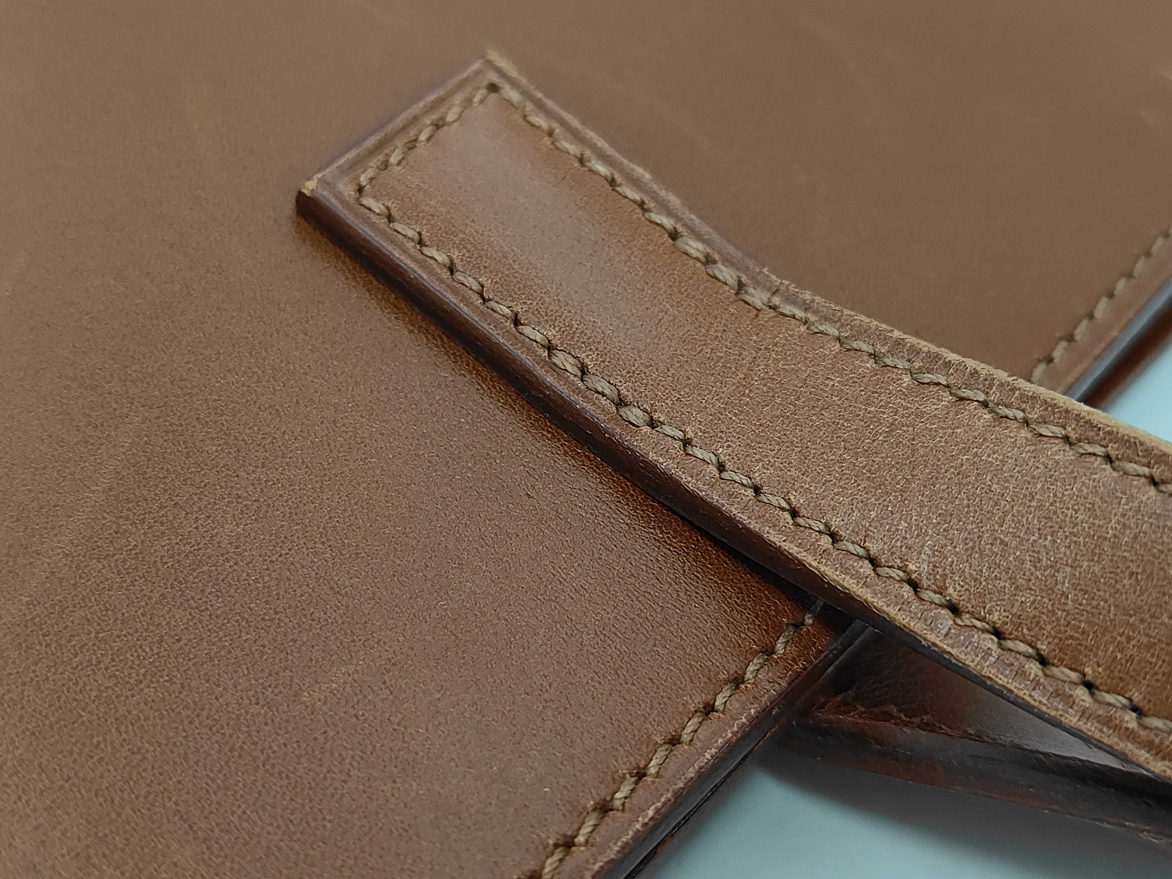 Philo PM Box Calf Brown Gold Hardware E Stamp Shoulder Bag — view 7