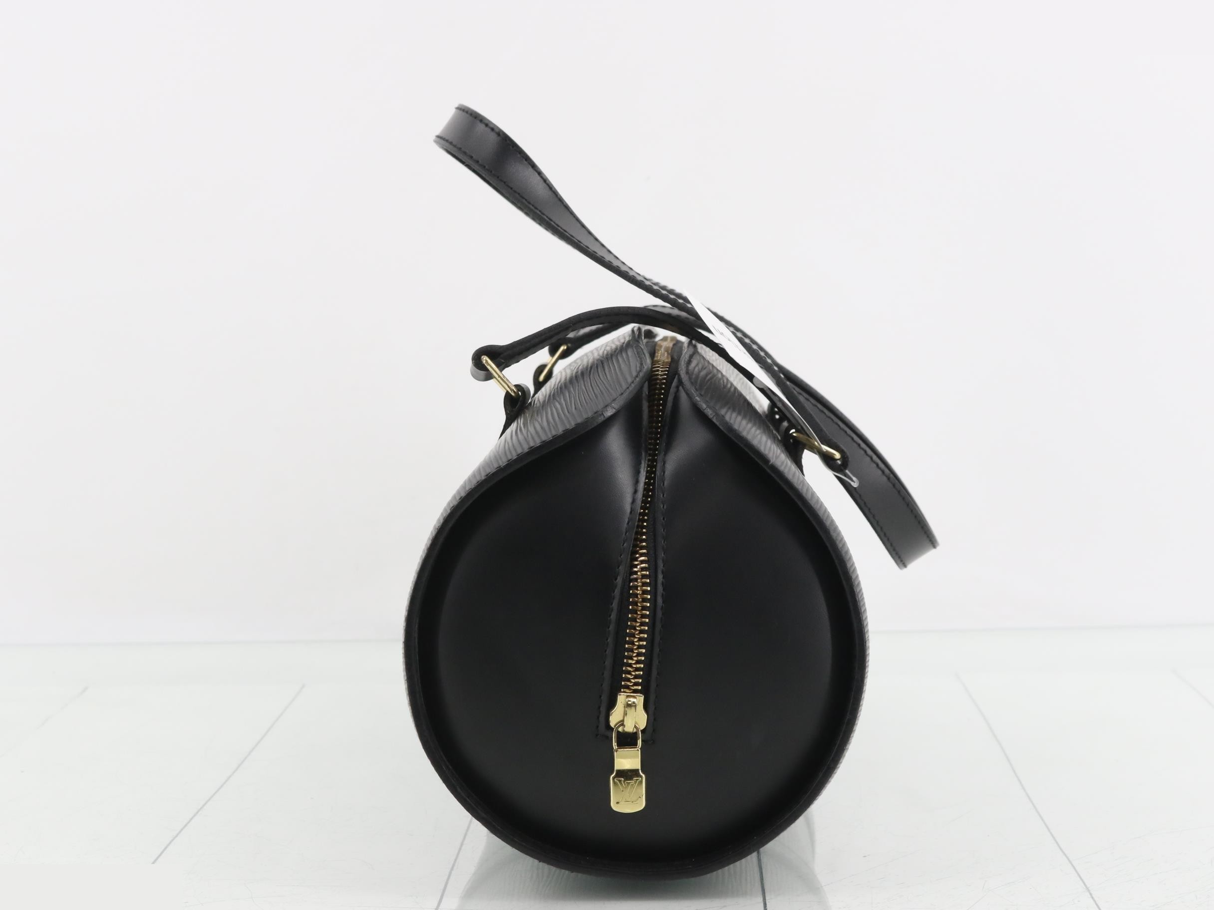 Soufflo with pouch — view 4