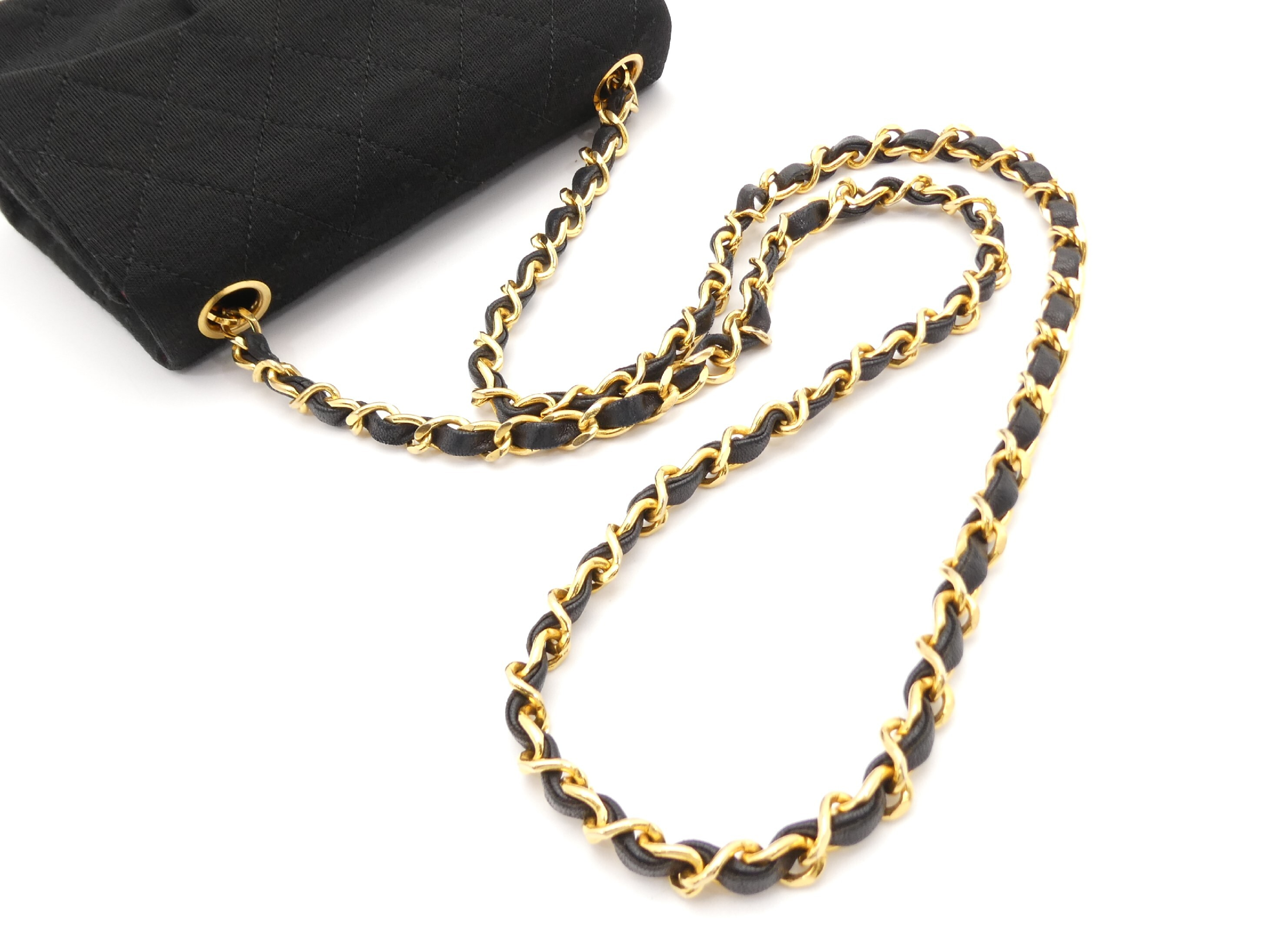 Matelassé Cotton Coco Mark Turnlock Chain Shoulder Bag — view 6