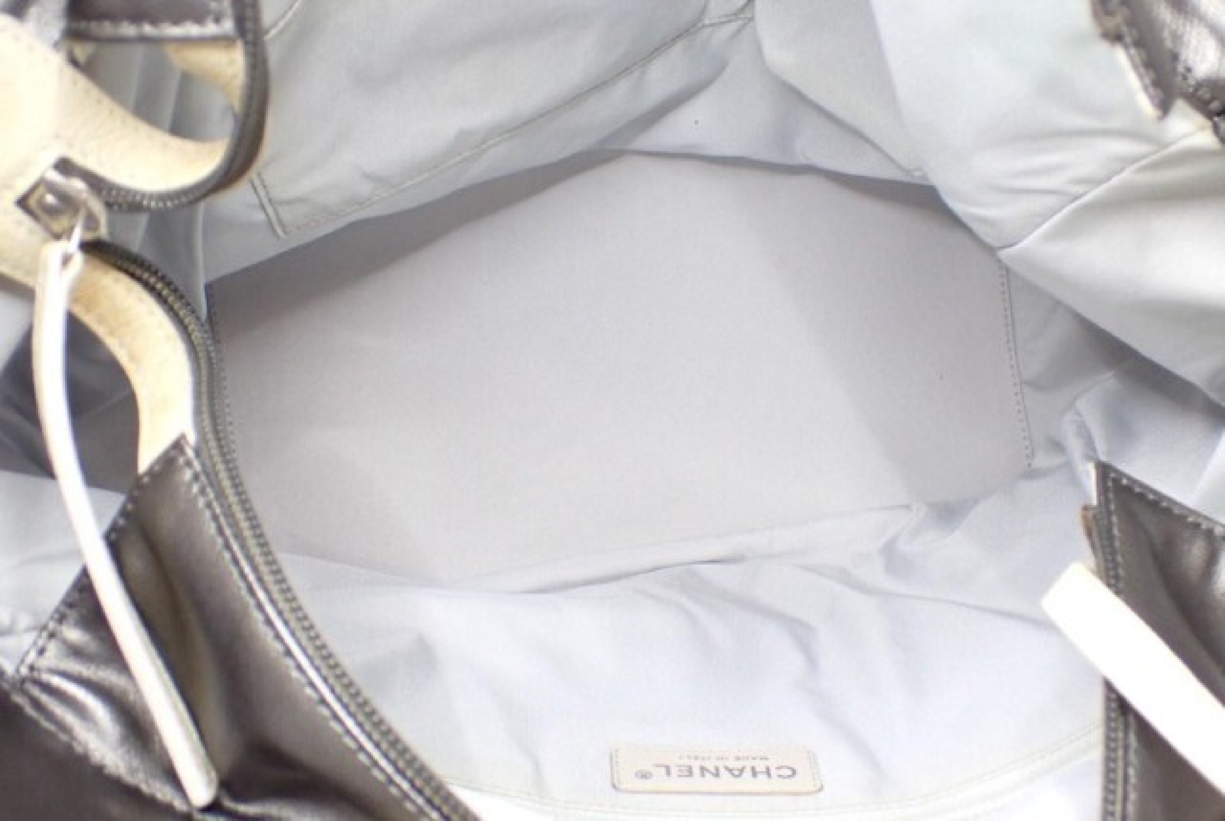 Paris Biarritz Tote Bag with Pouch, Card, and Sticker (Serial Number 11) — view 7